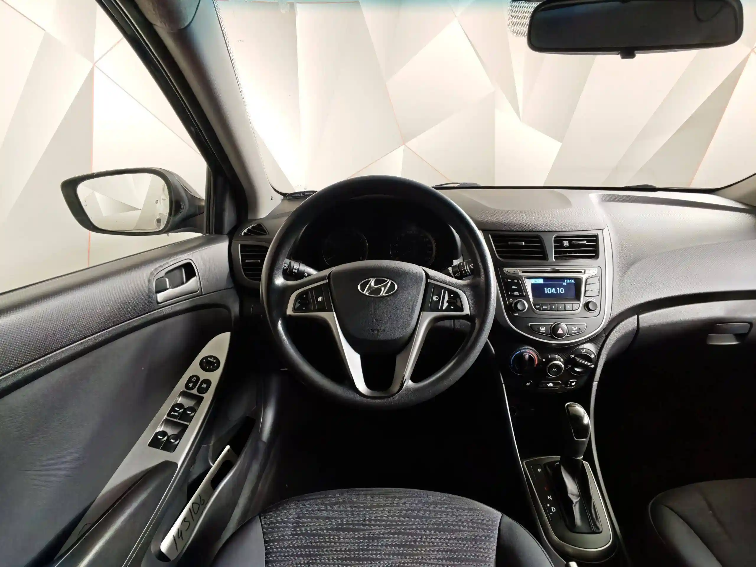 Hyundai Solaris 2016