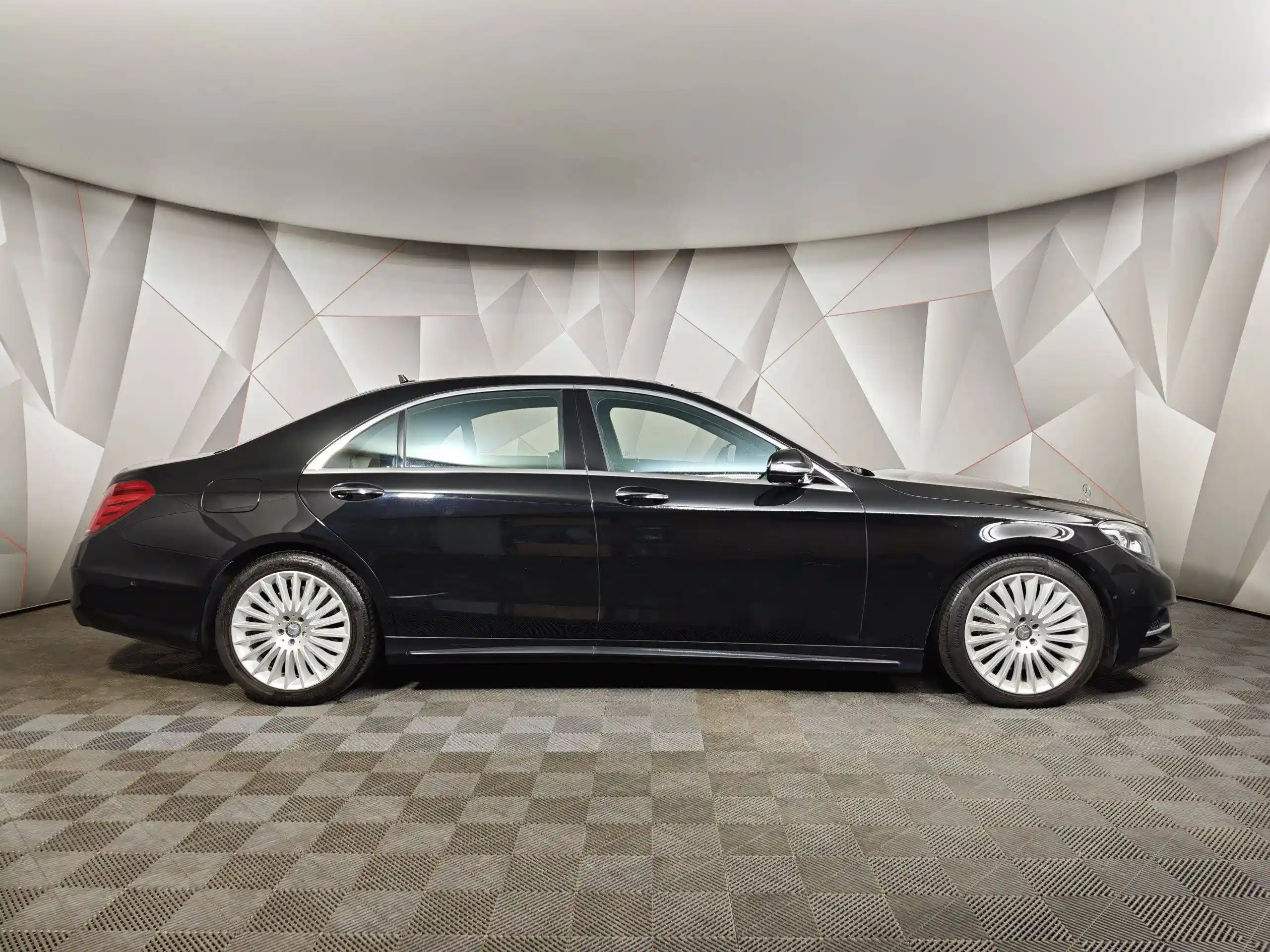 Mercedes-Benz S-Класс 2016
