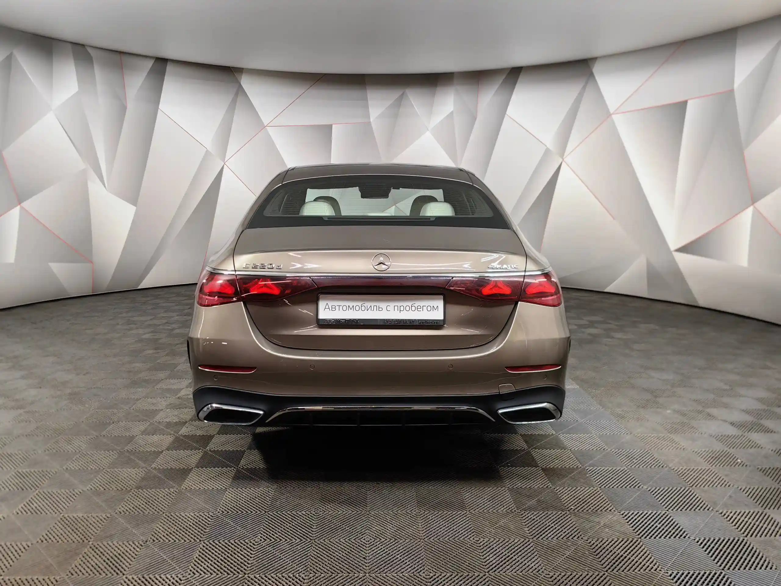 Mercedes-Benz E-Класс 2024