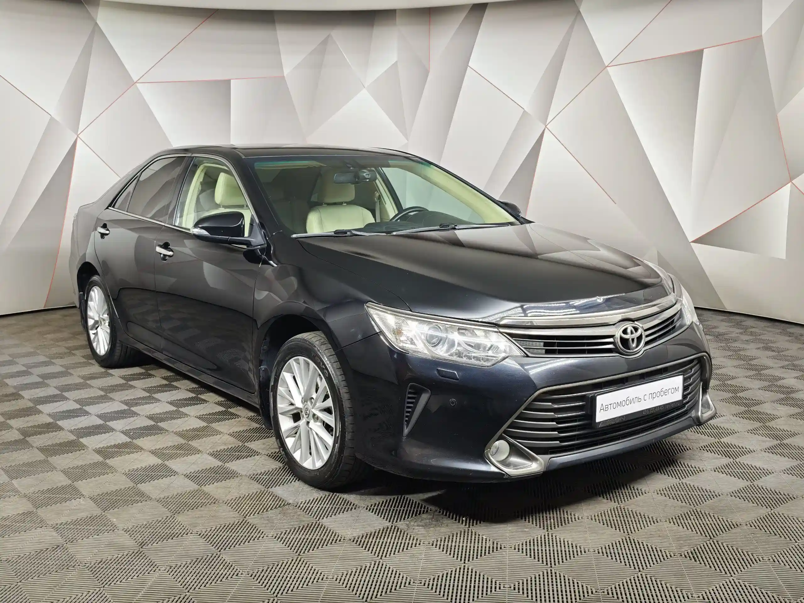 Toyota Camry 2015