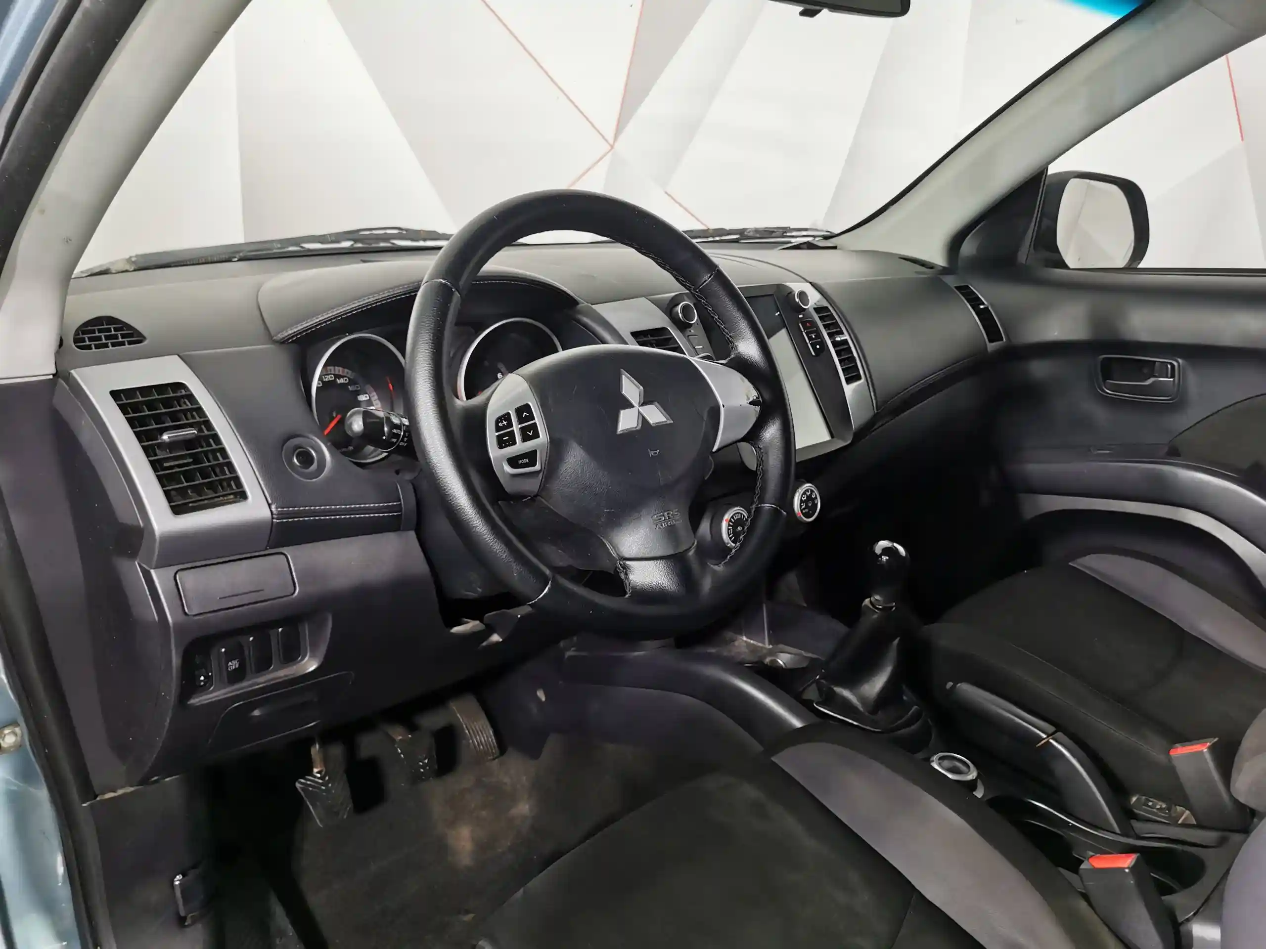 Mitsubishi Outlander 2008