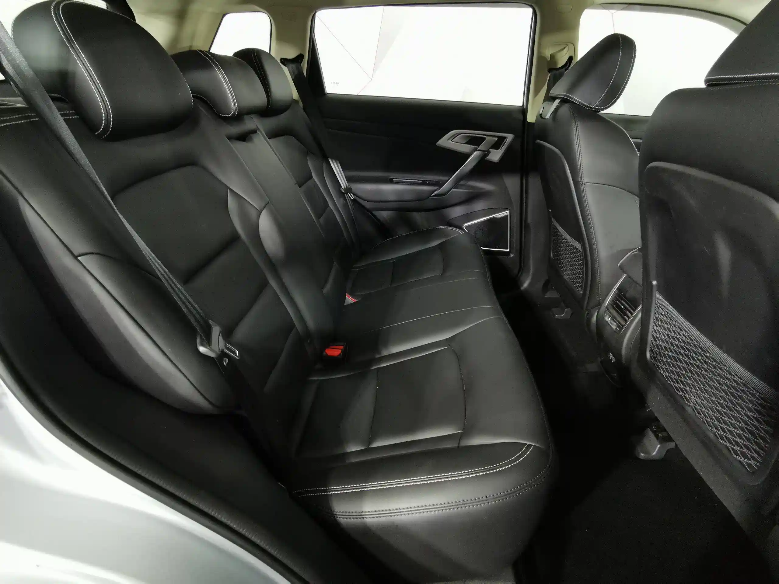 Geely Atlas 2021