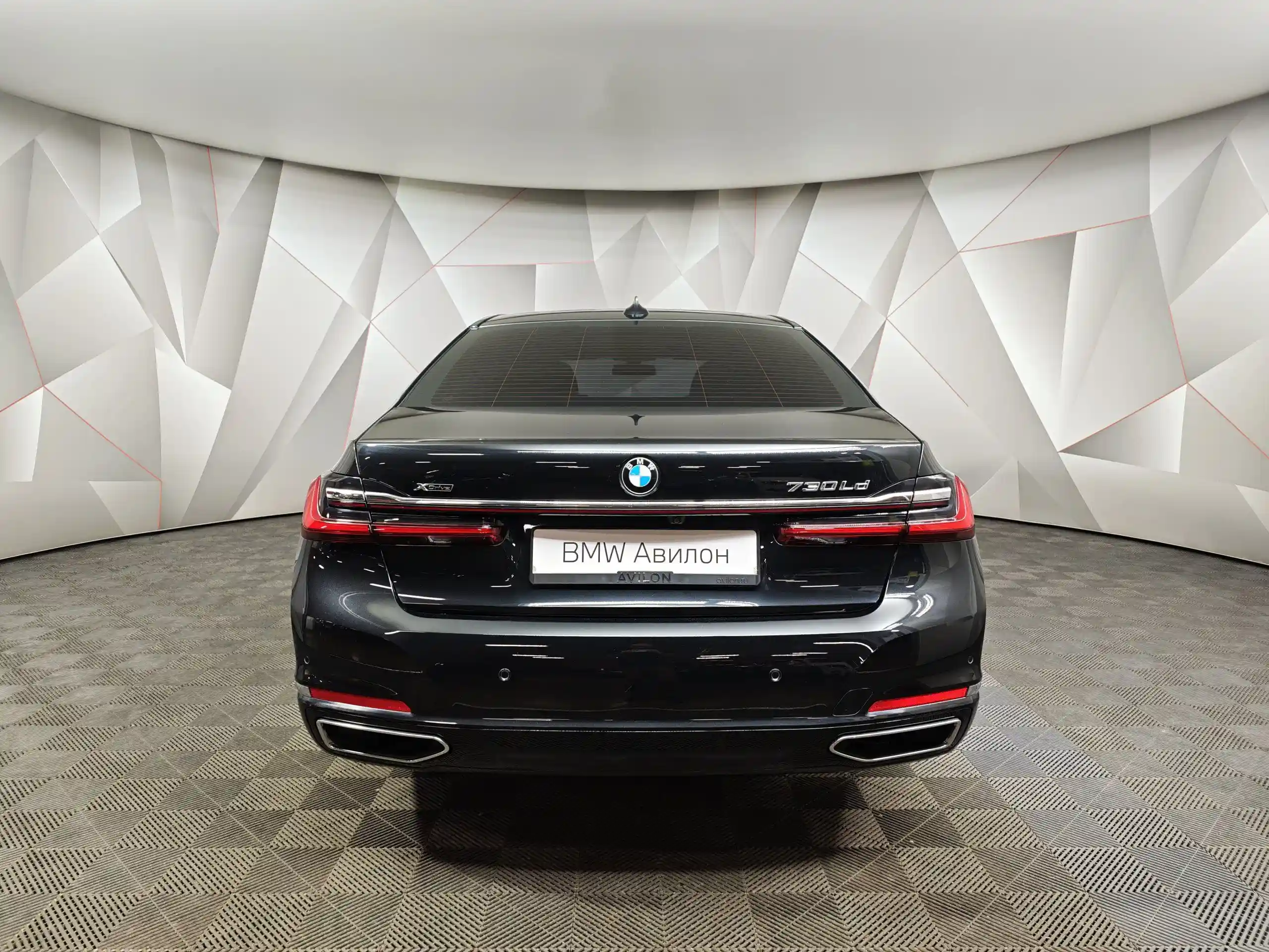 BMW 7 серия 2021