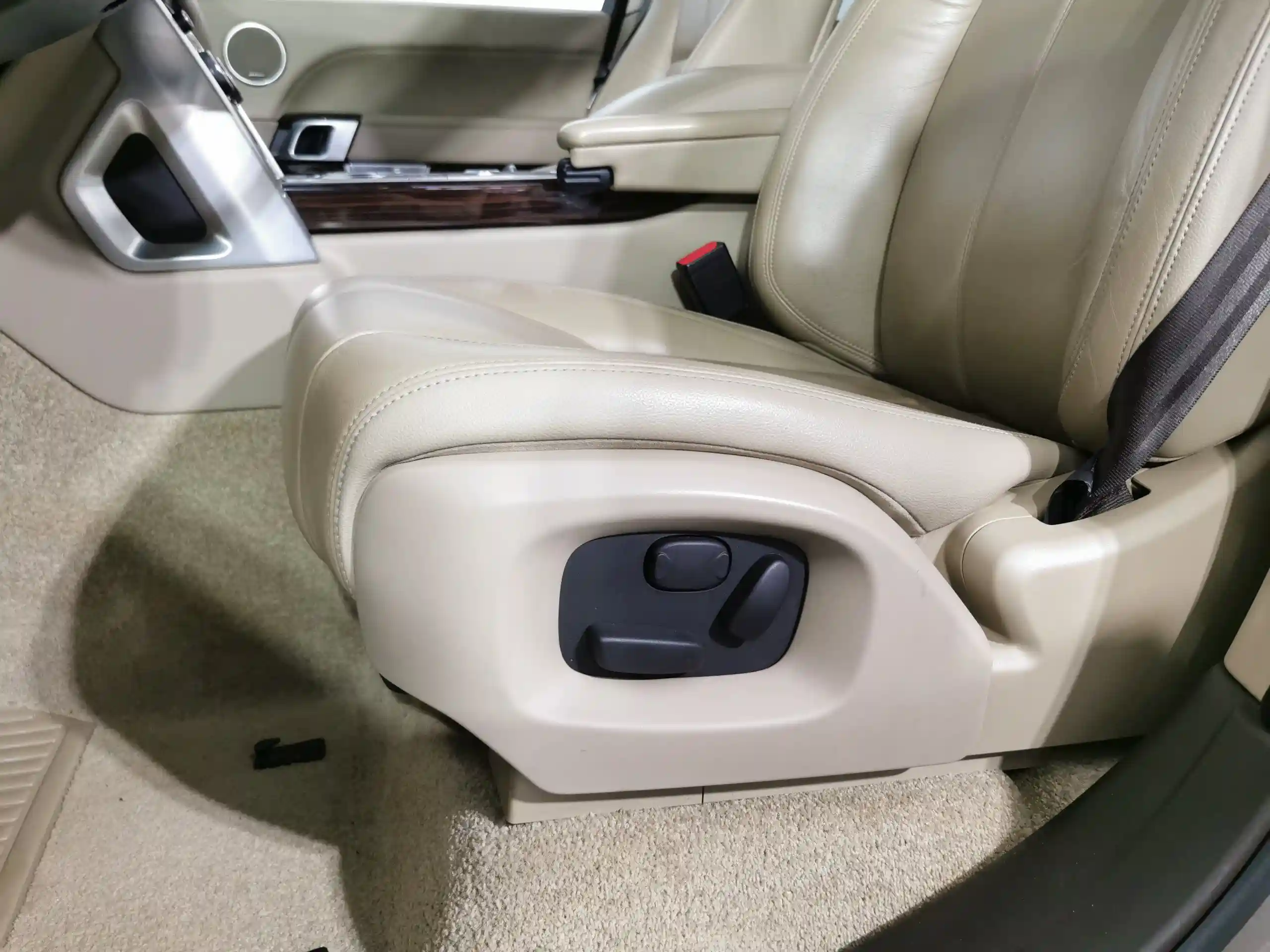 Land Rover Range Rover 2013