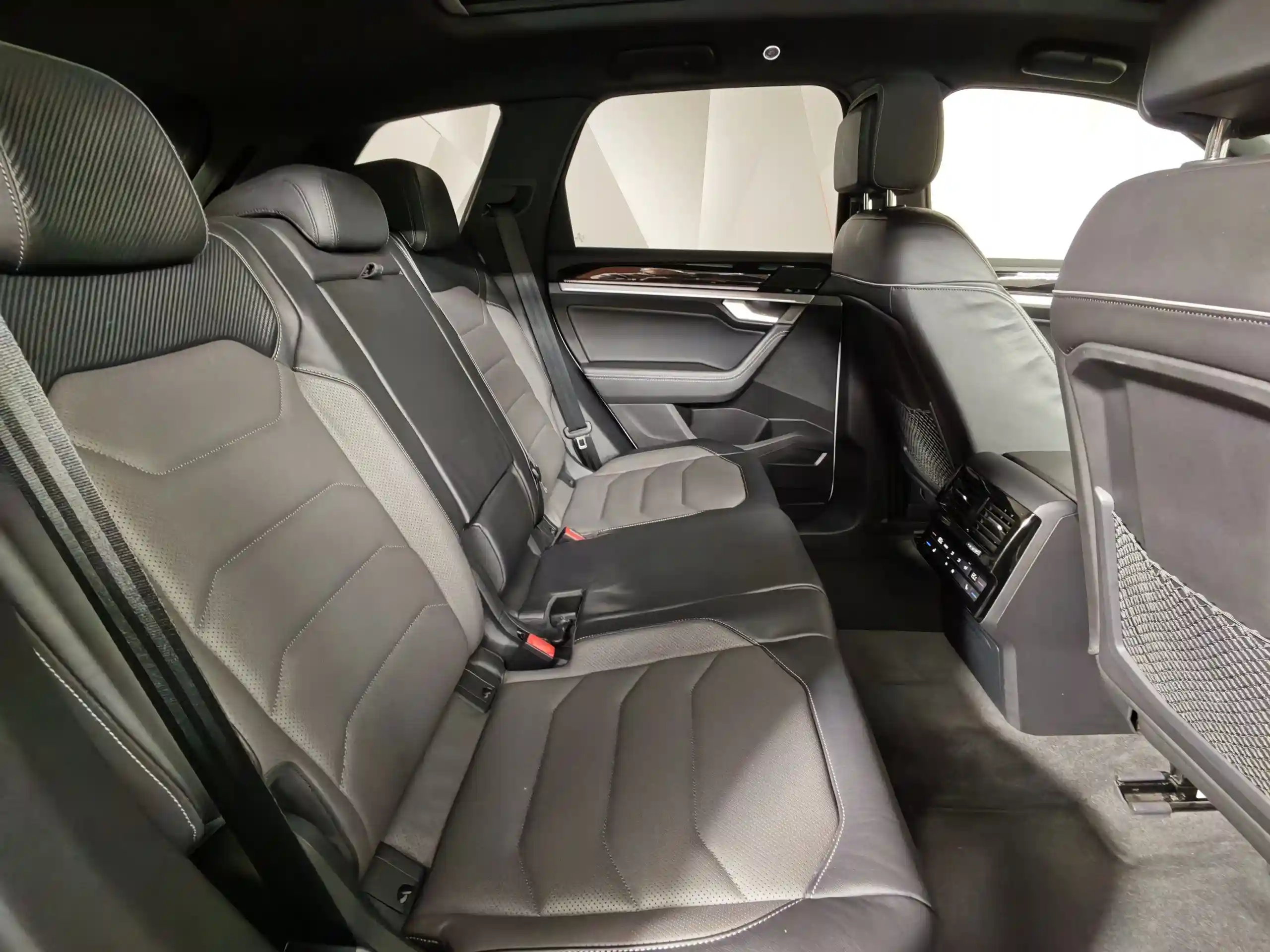 Volkswagen Touareg 2021