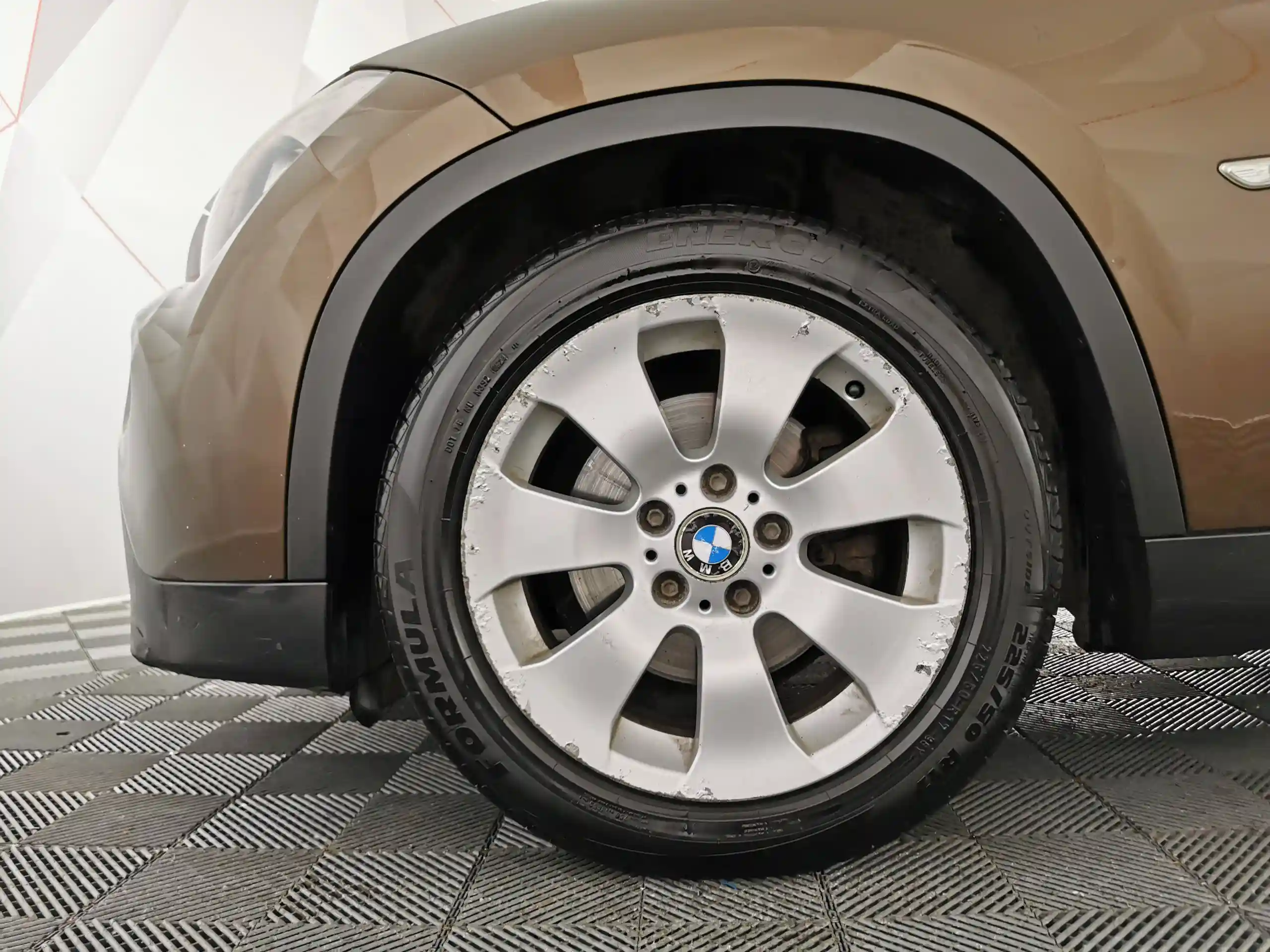 BMW X1 2011