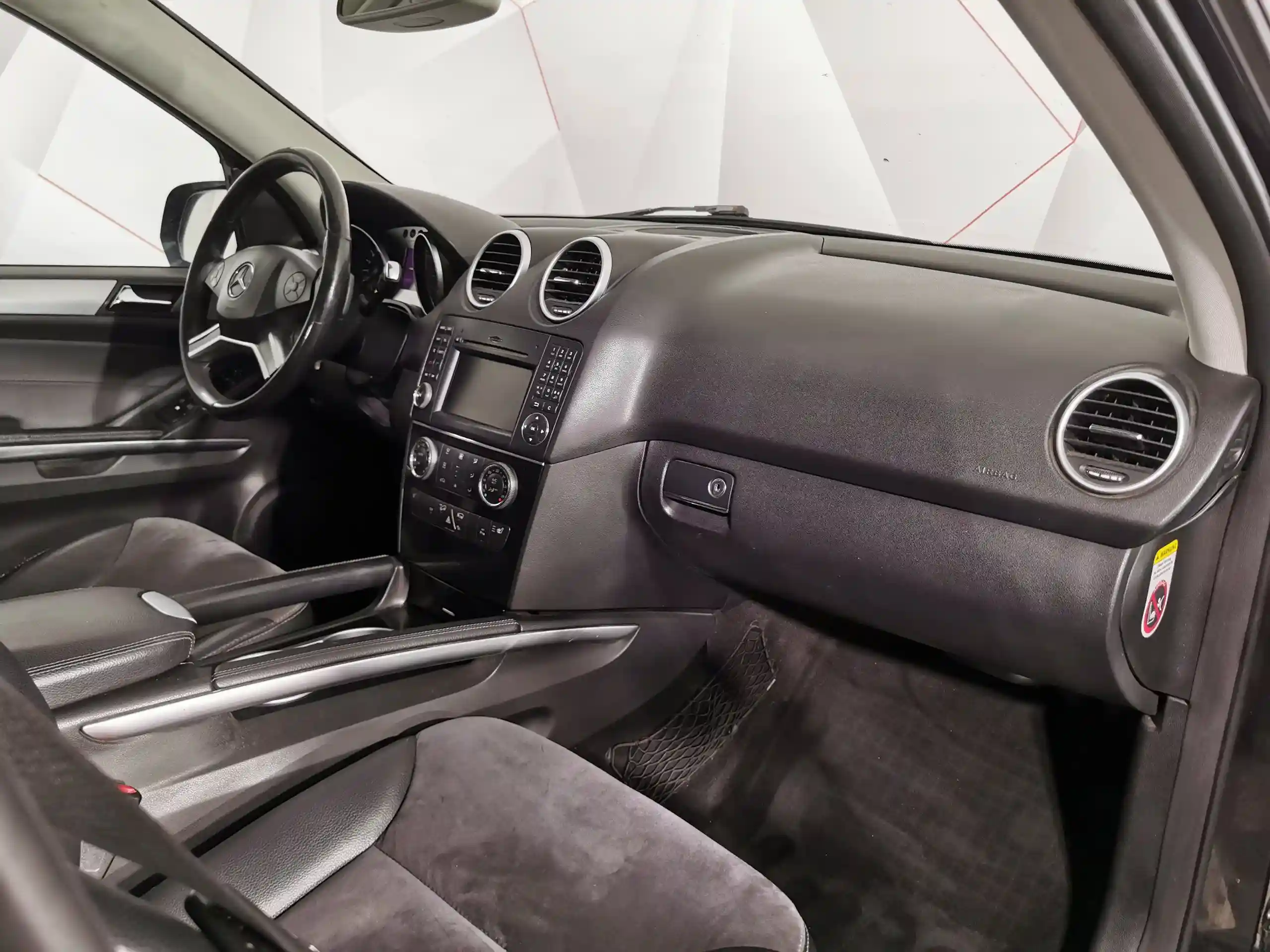 Mercedes-Benz M-Класс 2008