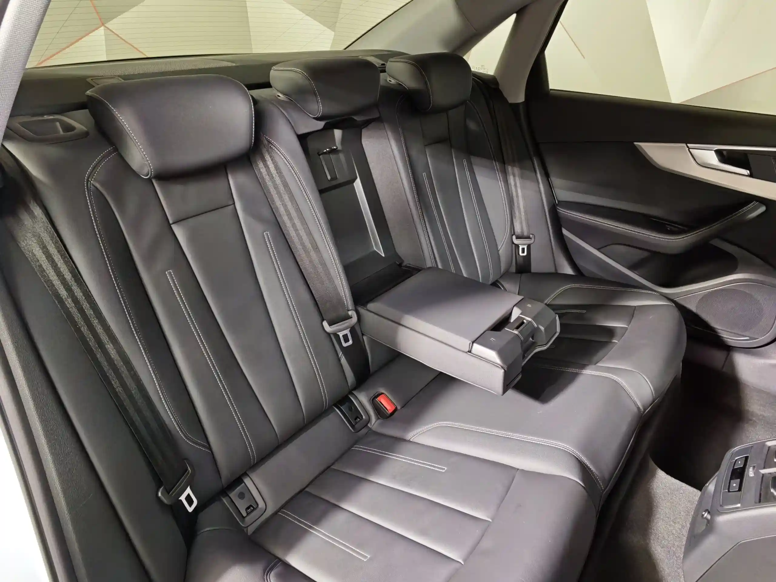 Audi A4 2021