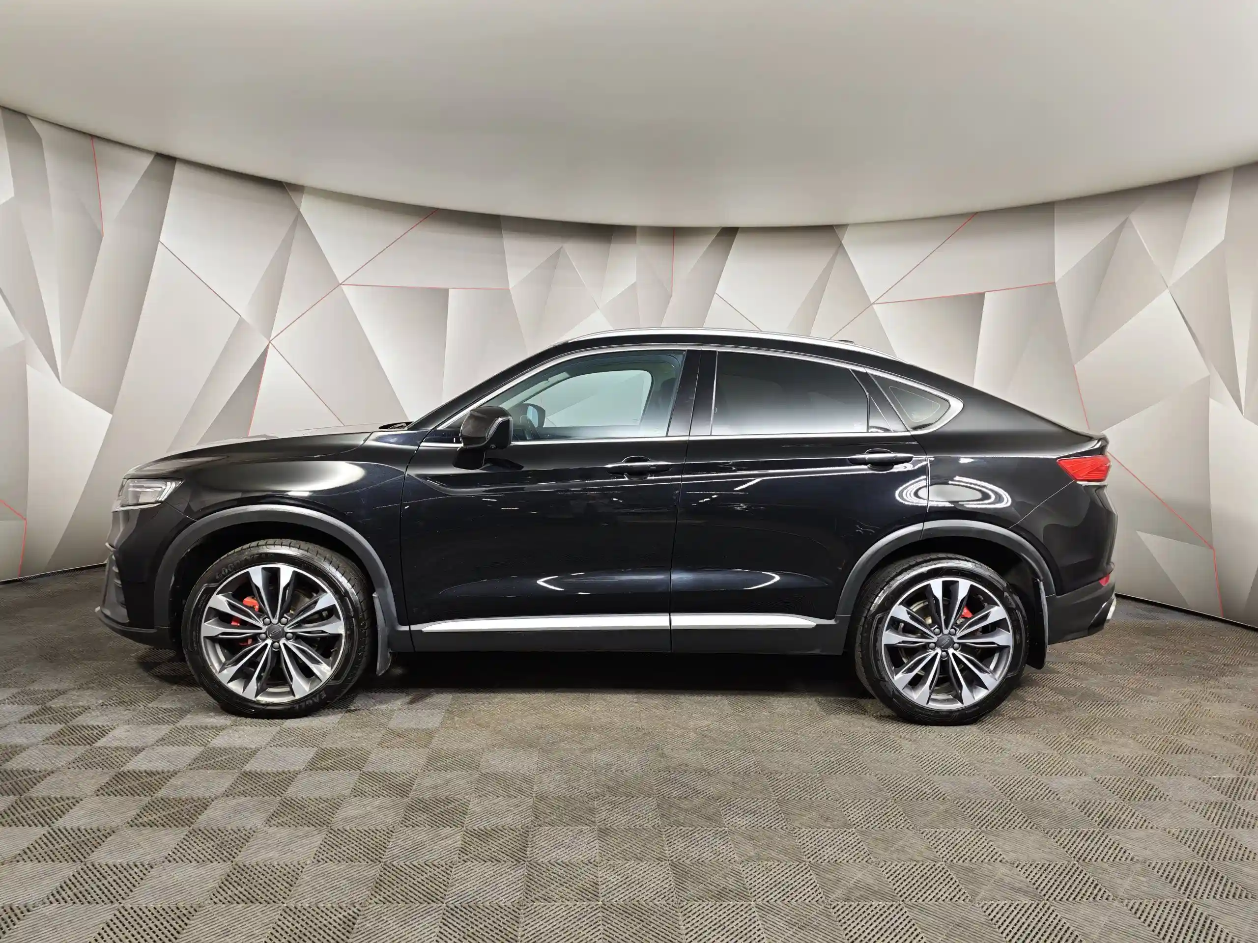 Geely Tugella 2022