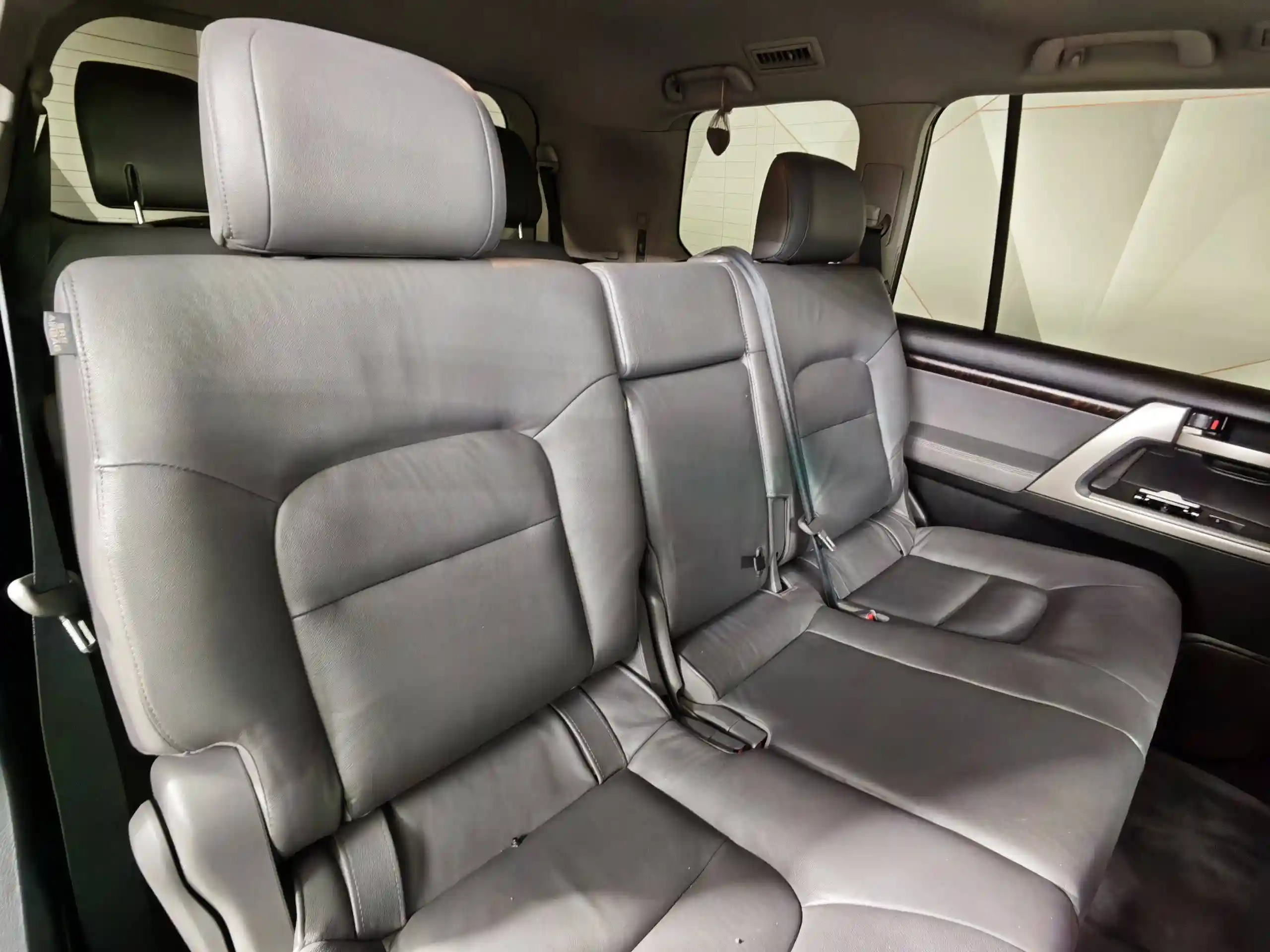 Toyota Land Cruiser 2010