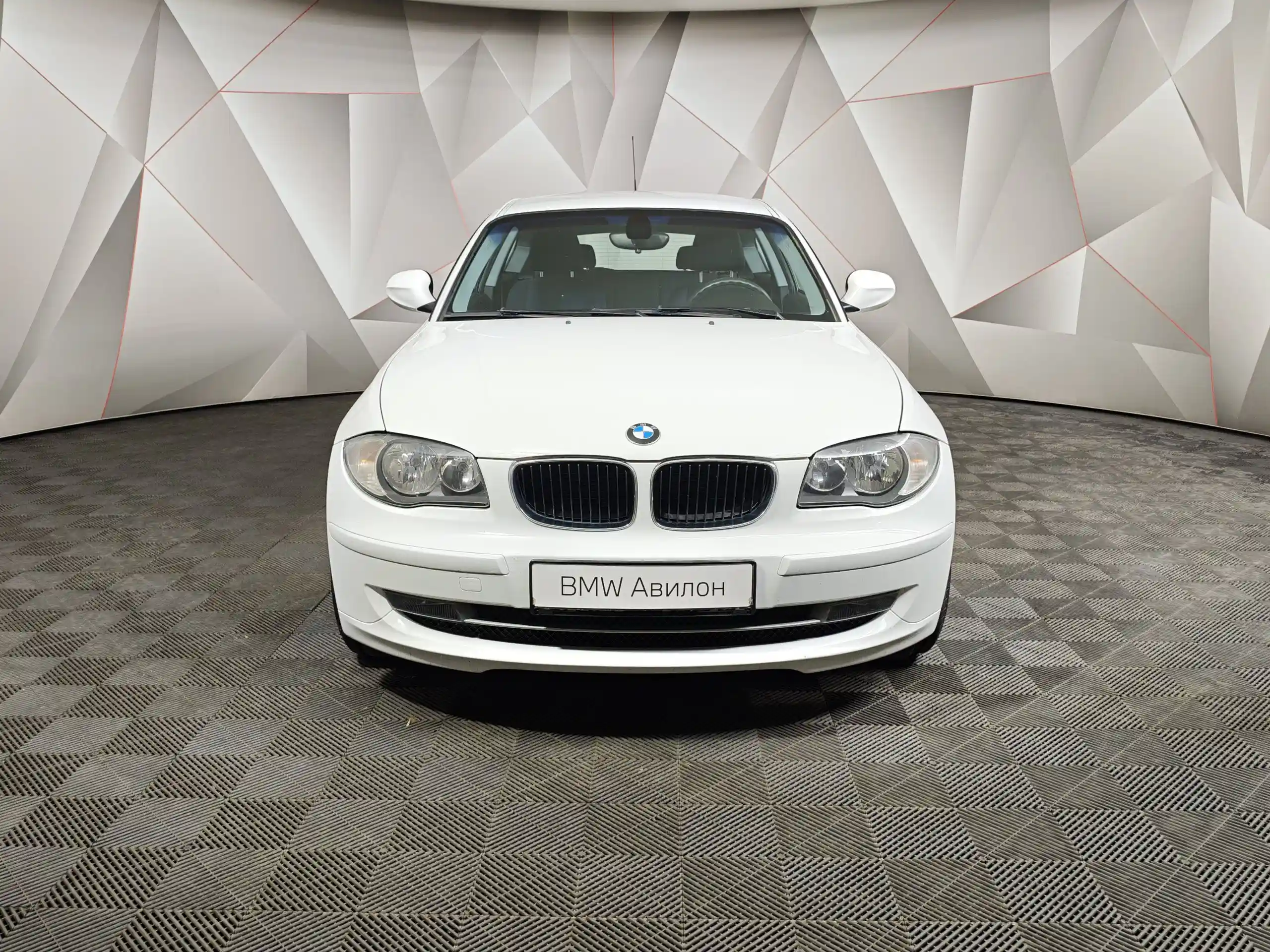 BMW 1 серия 2010