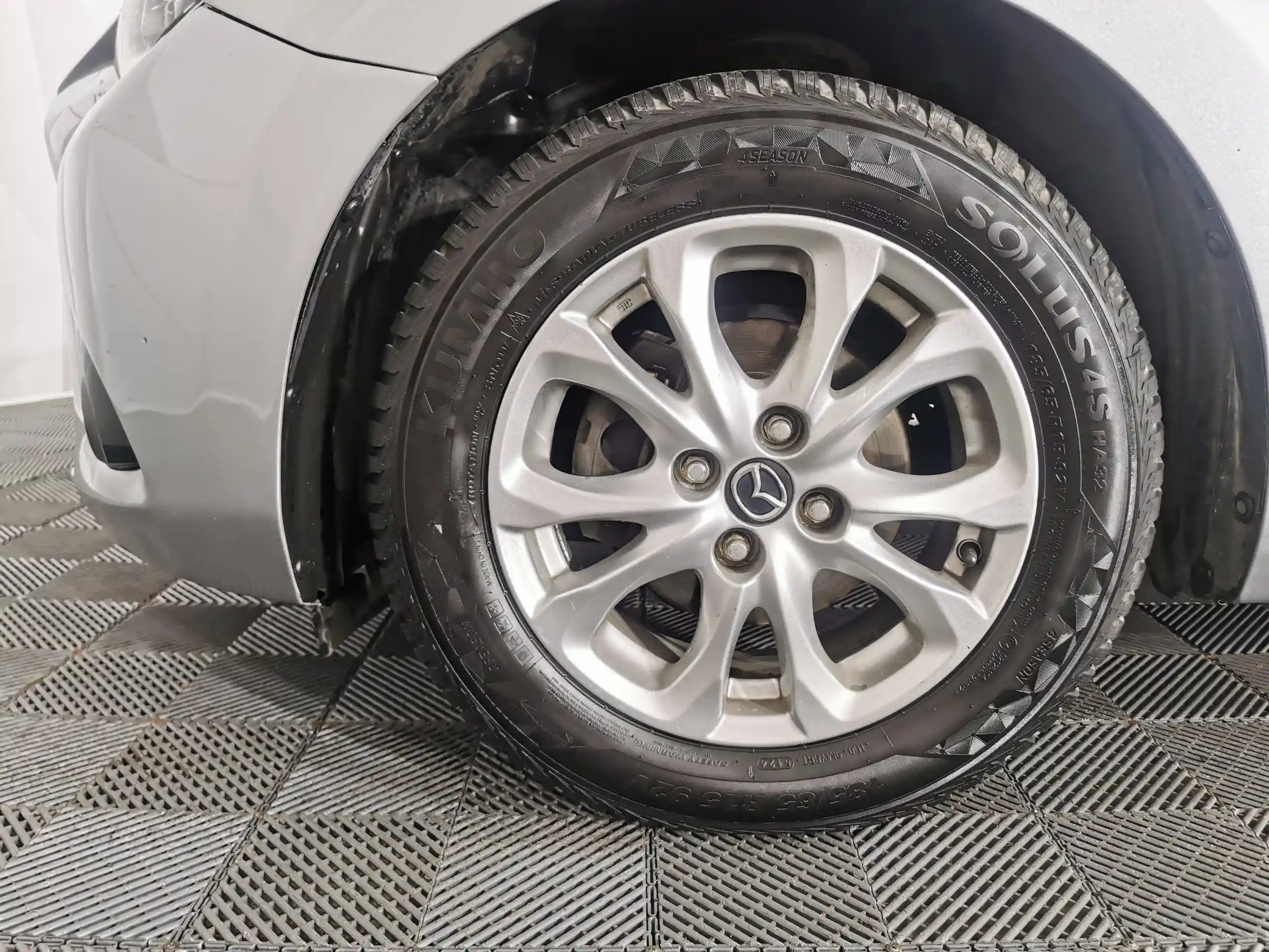 Mazda Demio 2015