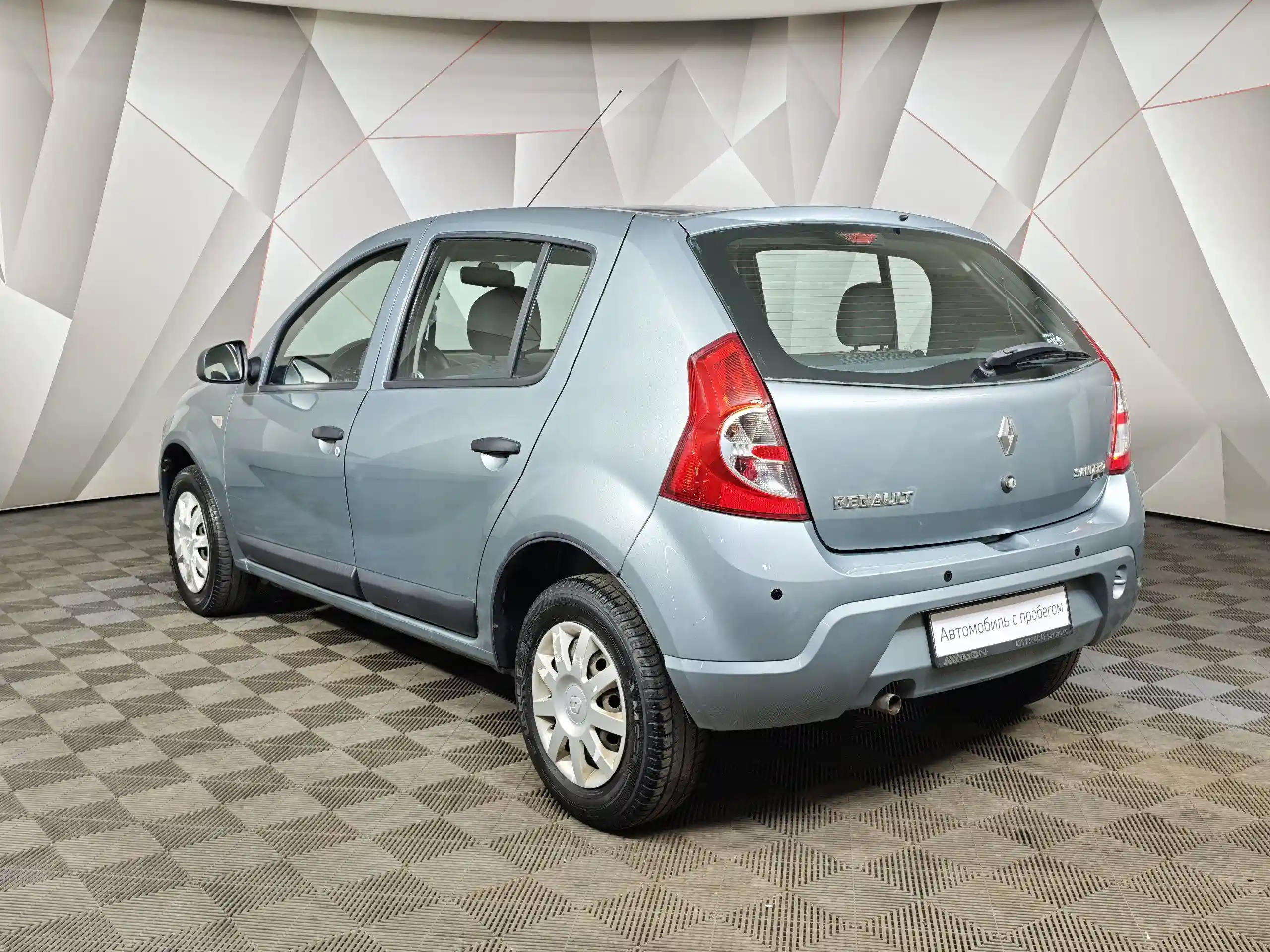 Renault Sandero 2011