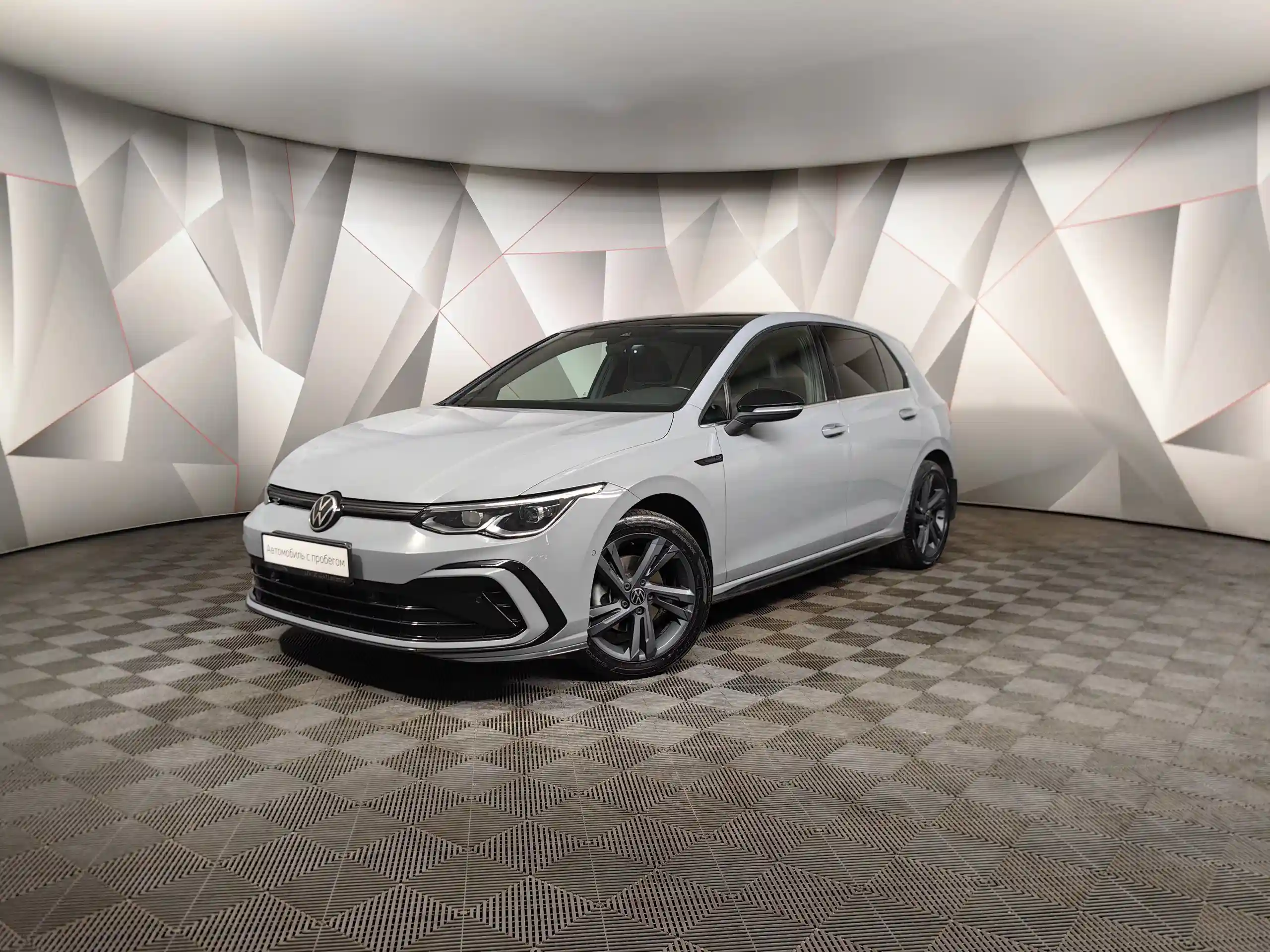 Volkswagen Golf 2021
