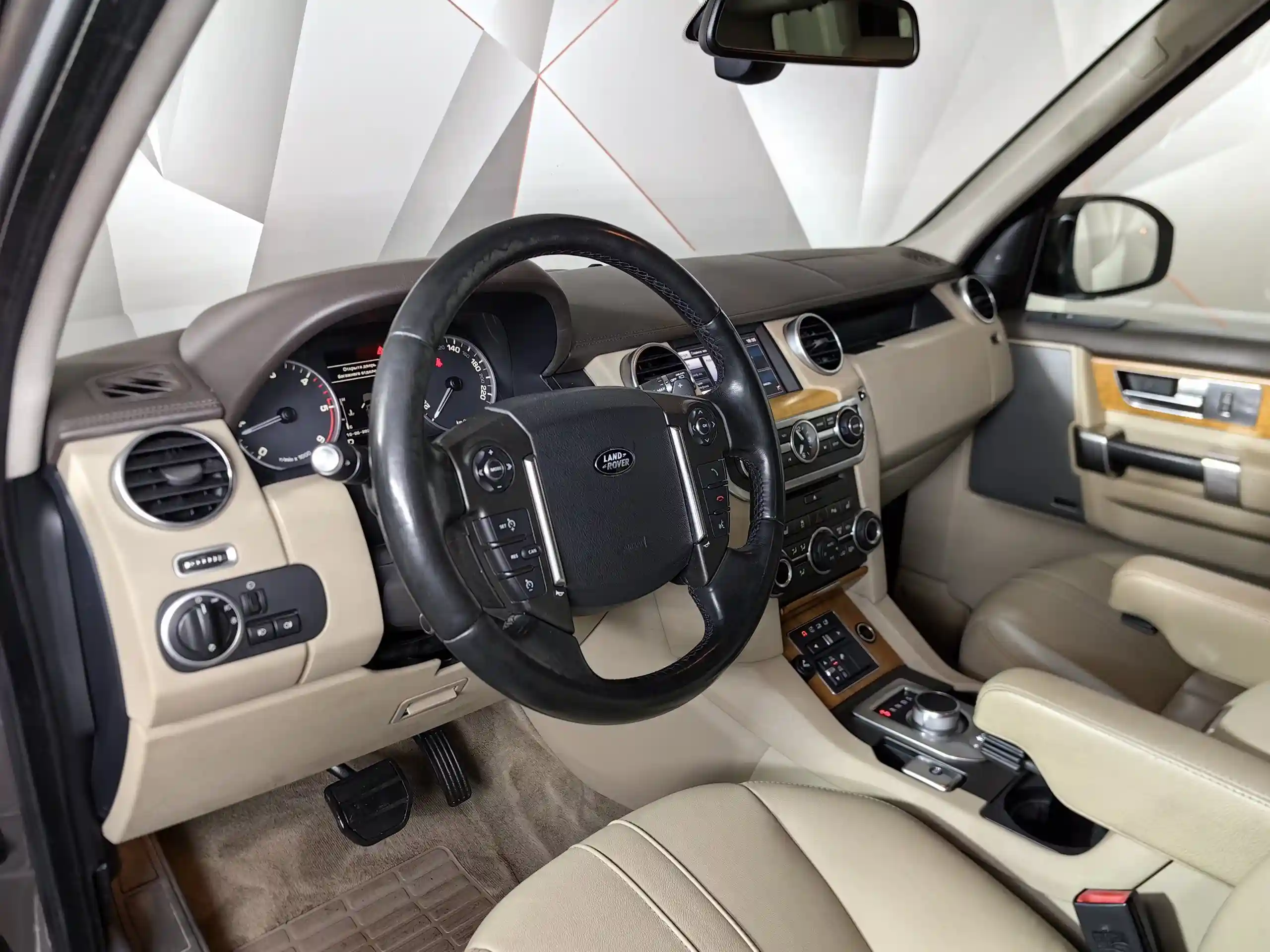 Land Rover Discovery 2015