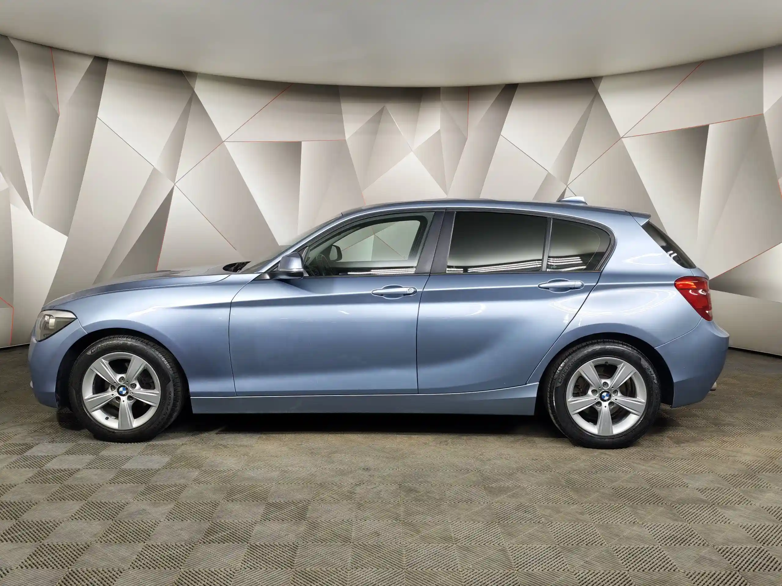 BMW 1 серия 2012