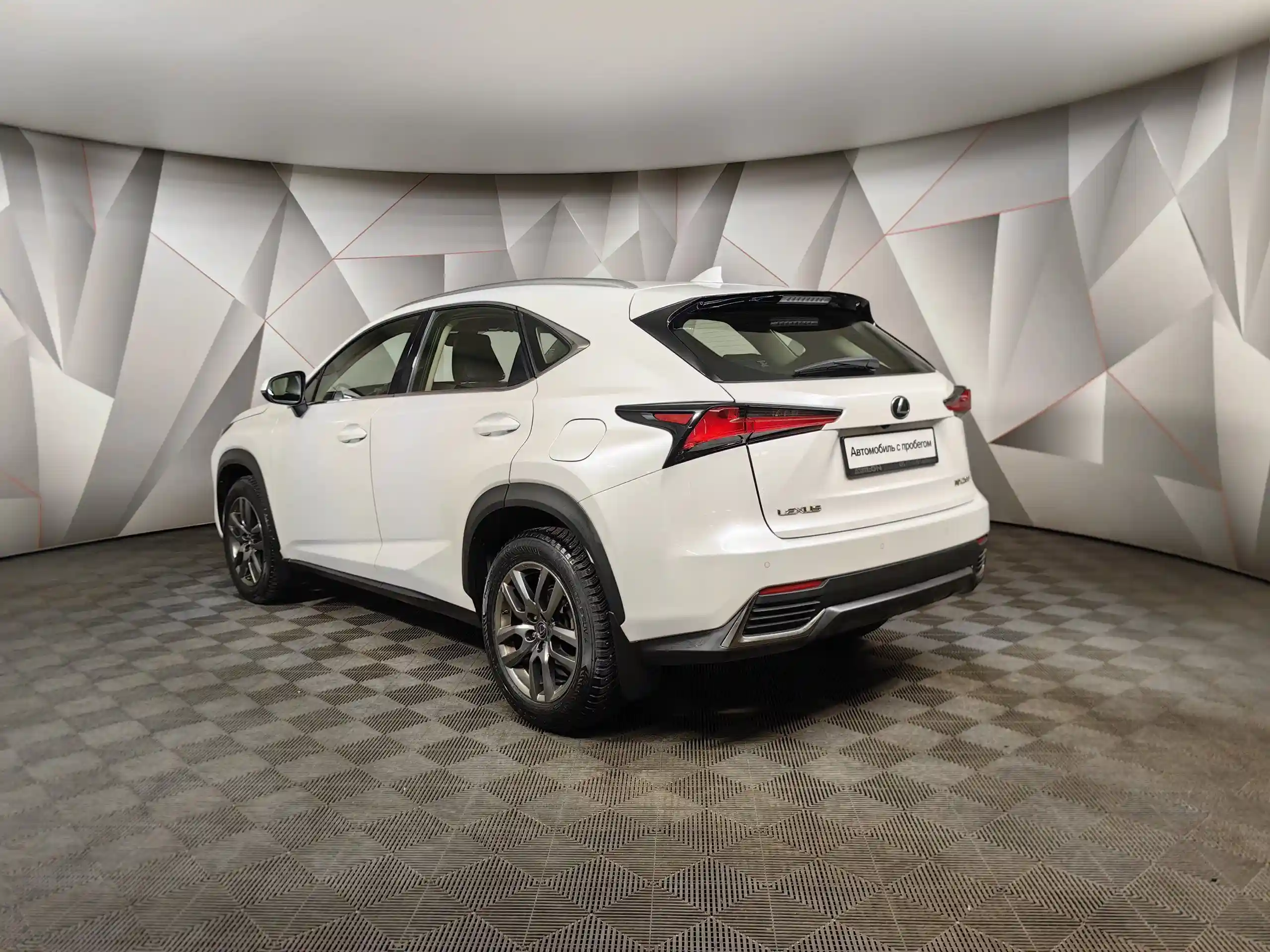 Lexus NX 2018