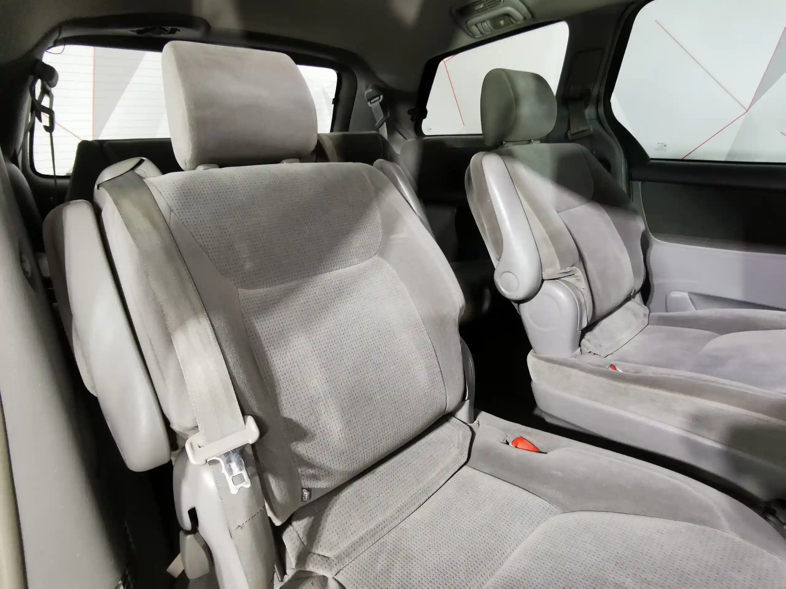 Toyota Sienna 2004