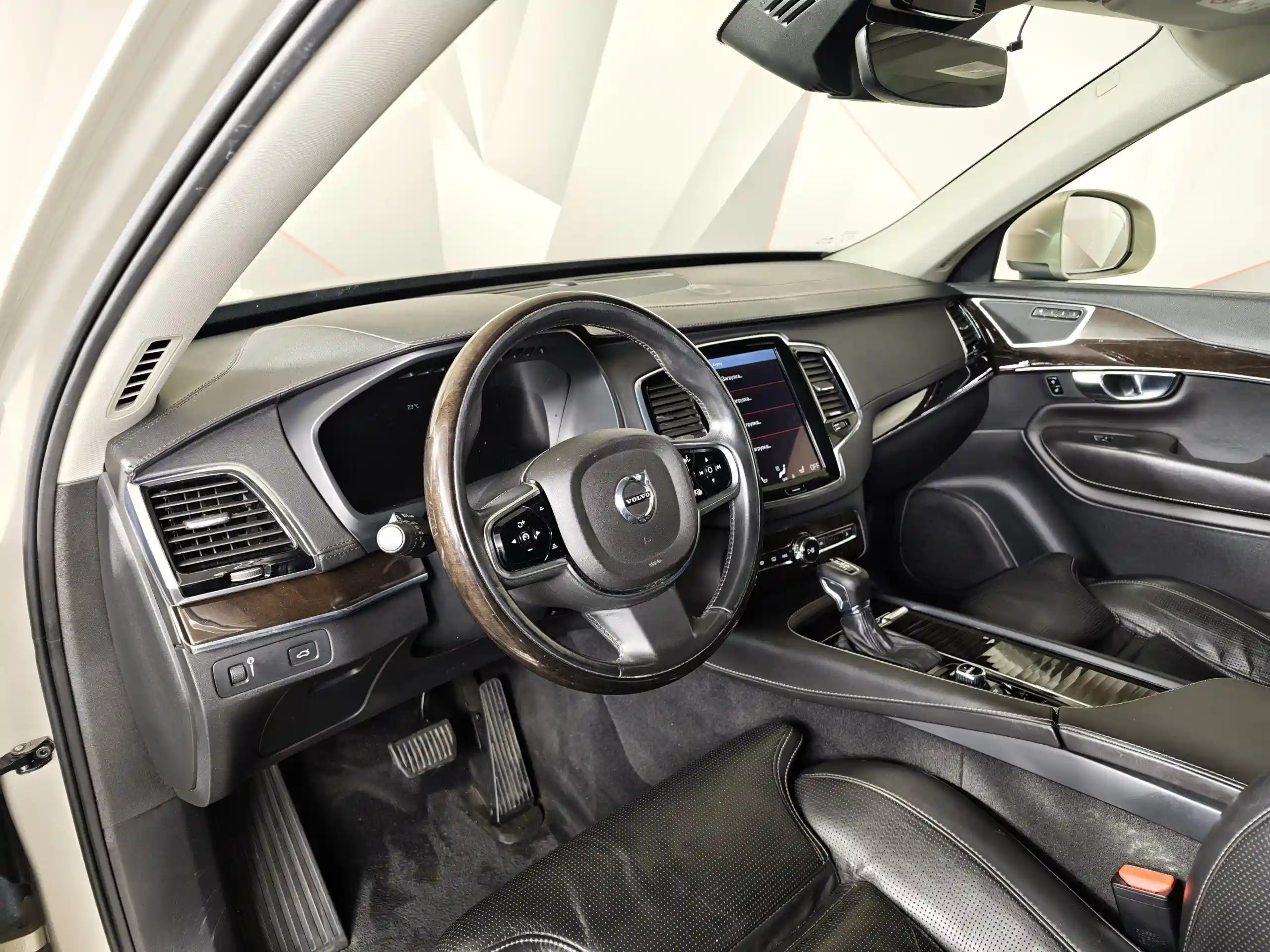 Volvo XC90 2015