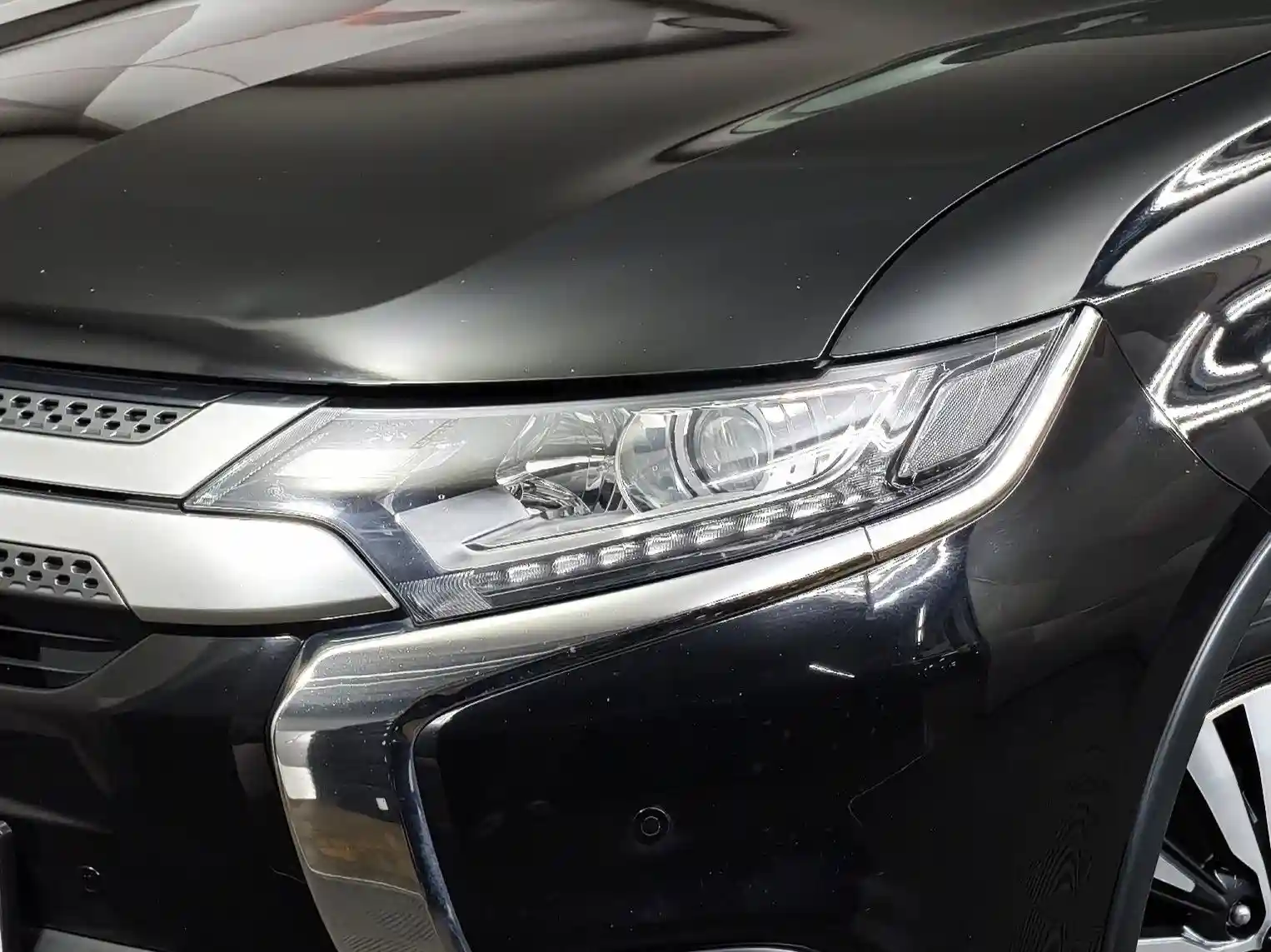 Mitsubishi Outlander 2019