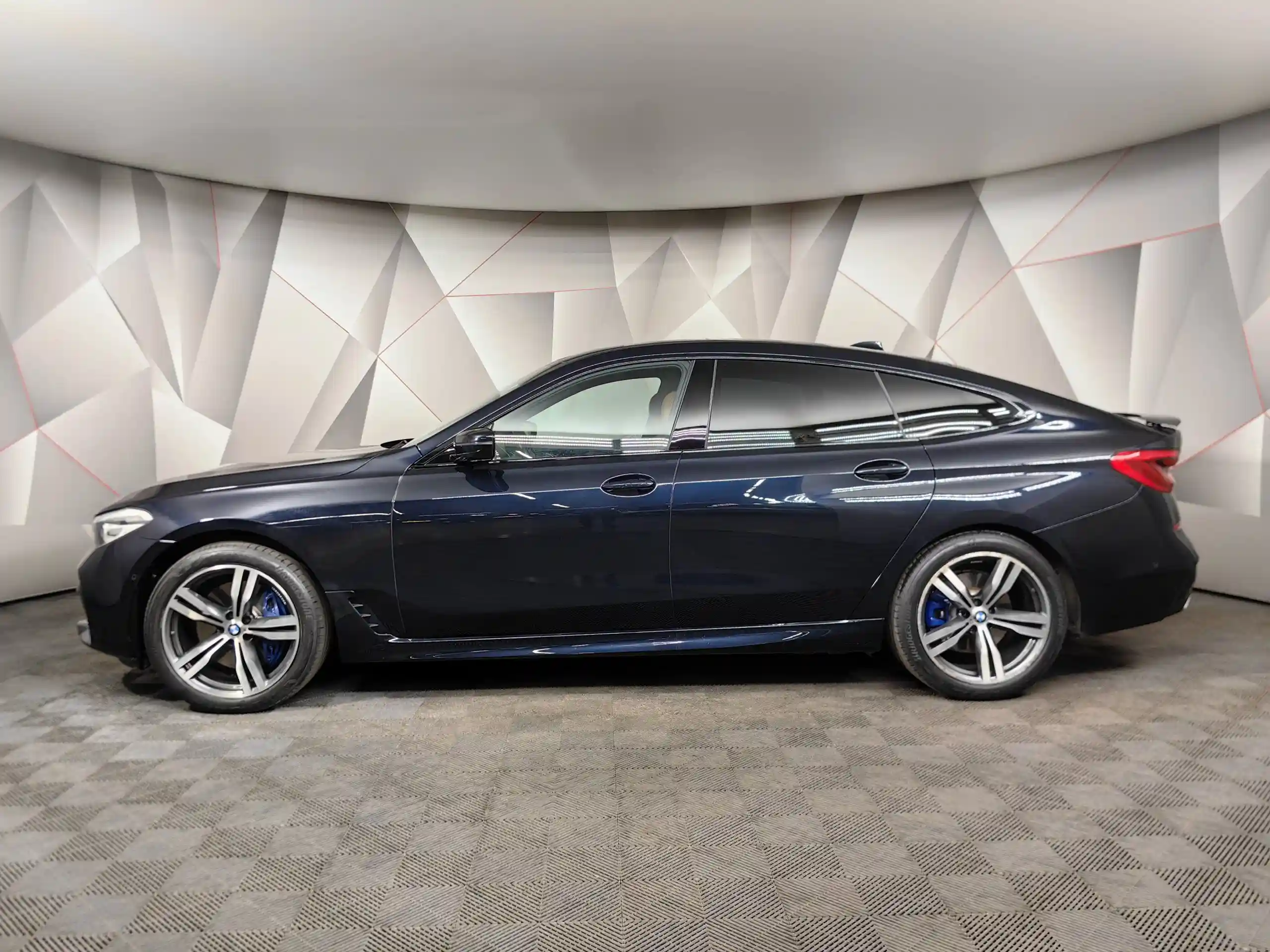 BMW 6 серия 2020