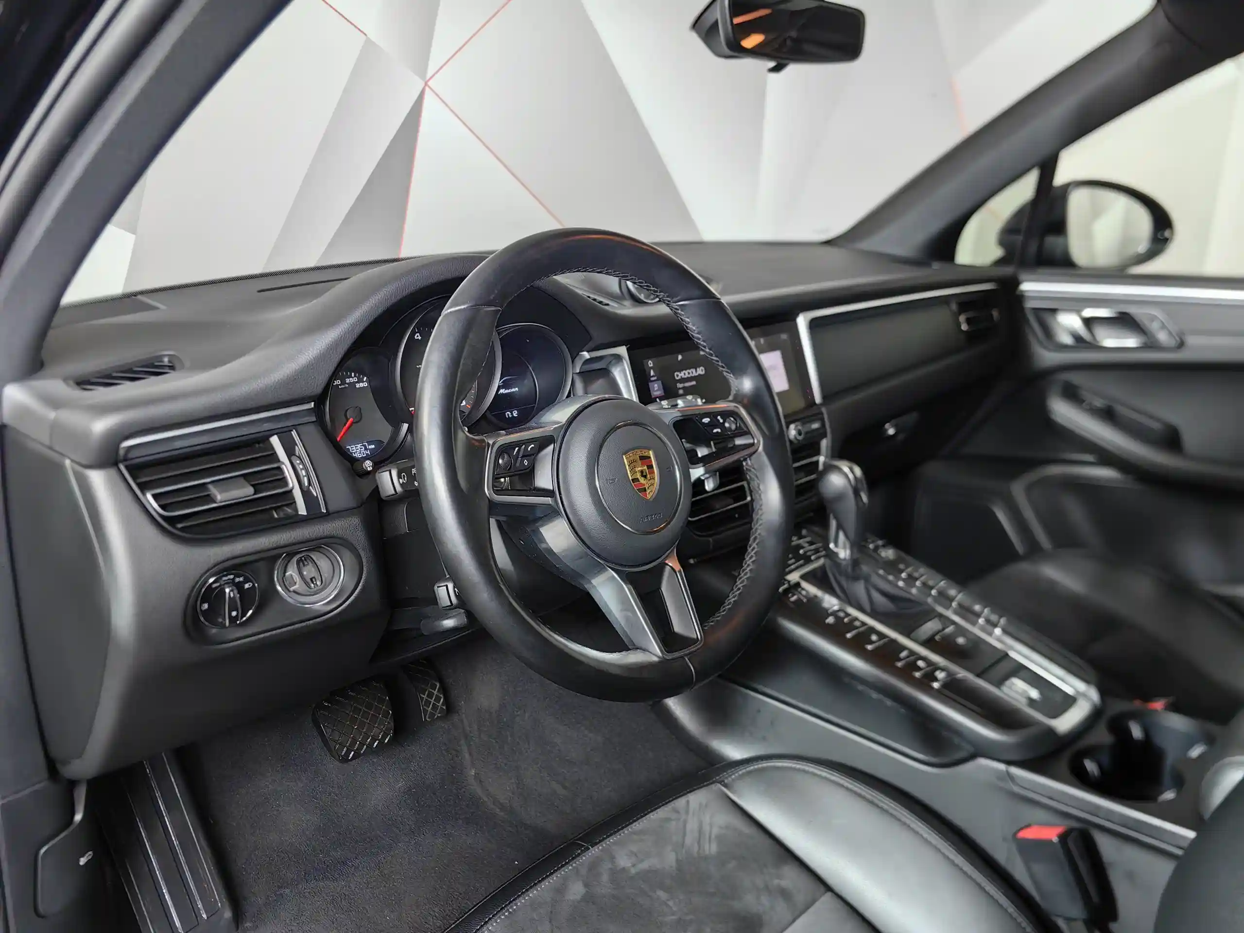 Porsche Macan 2021