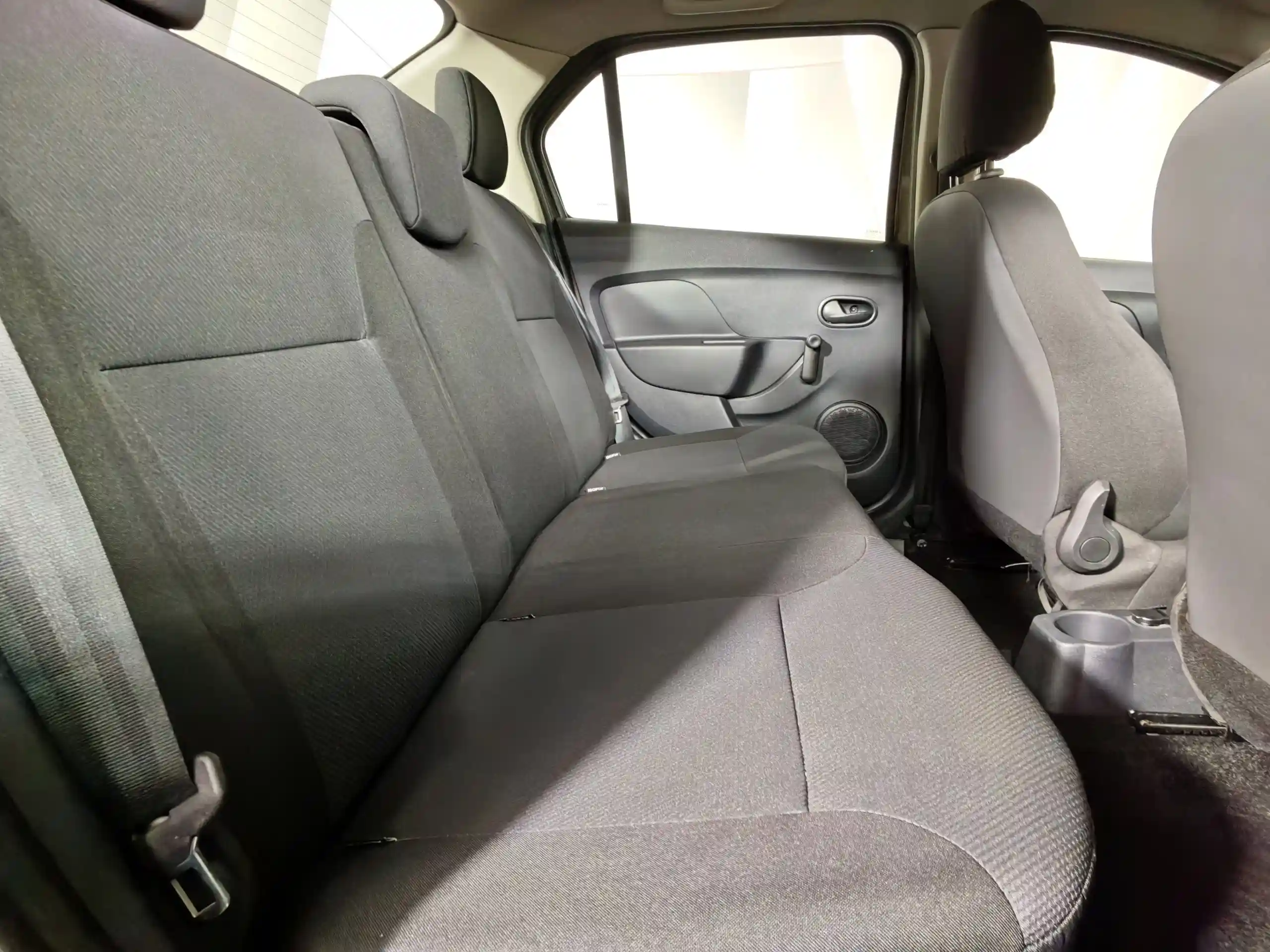 Renault Logan 2018