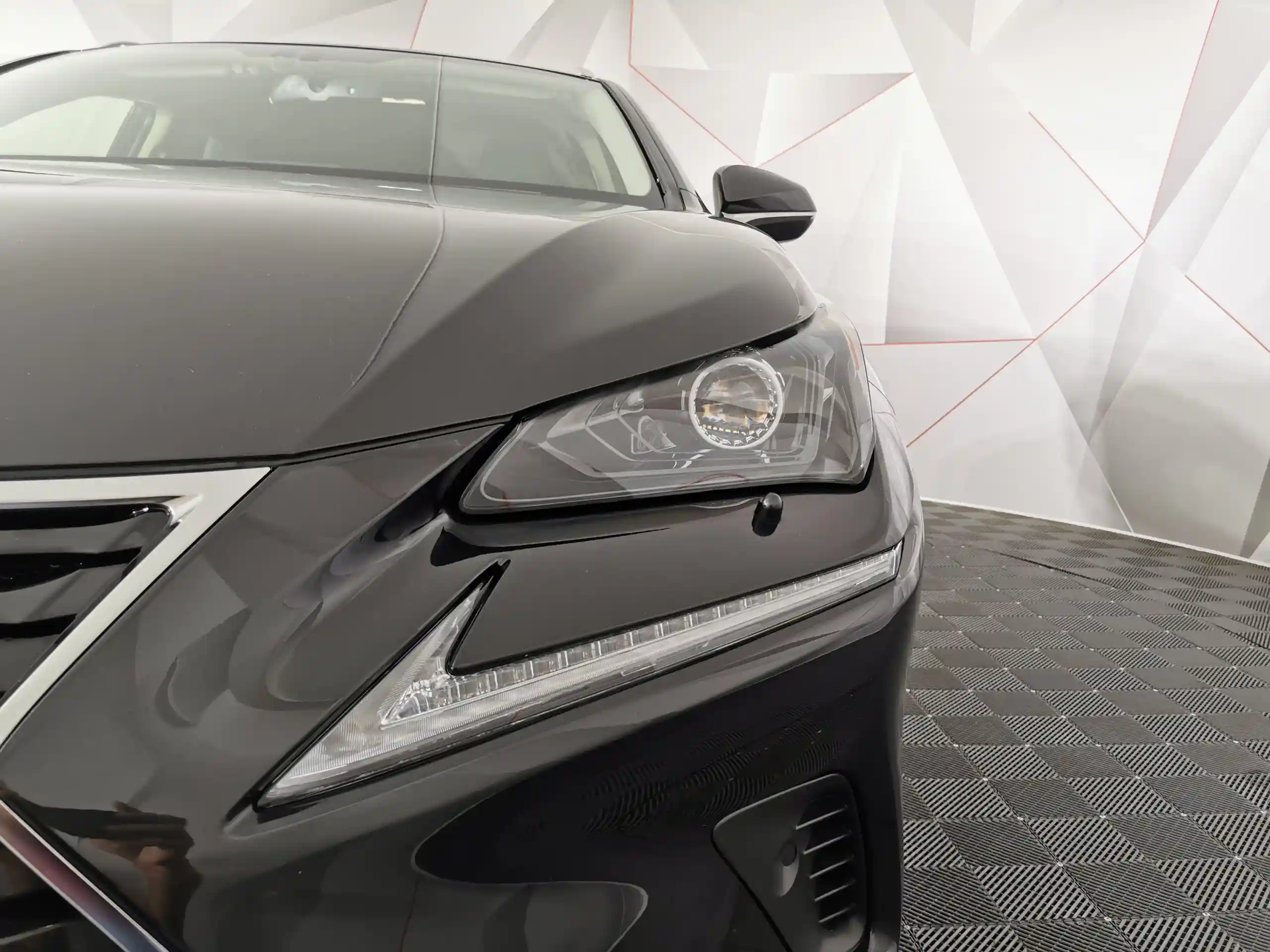Lexus NX 2021