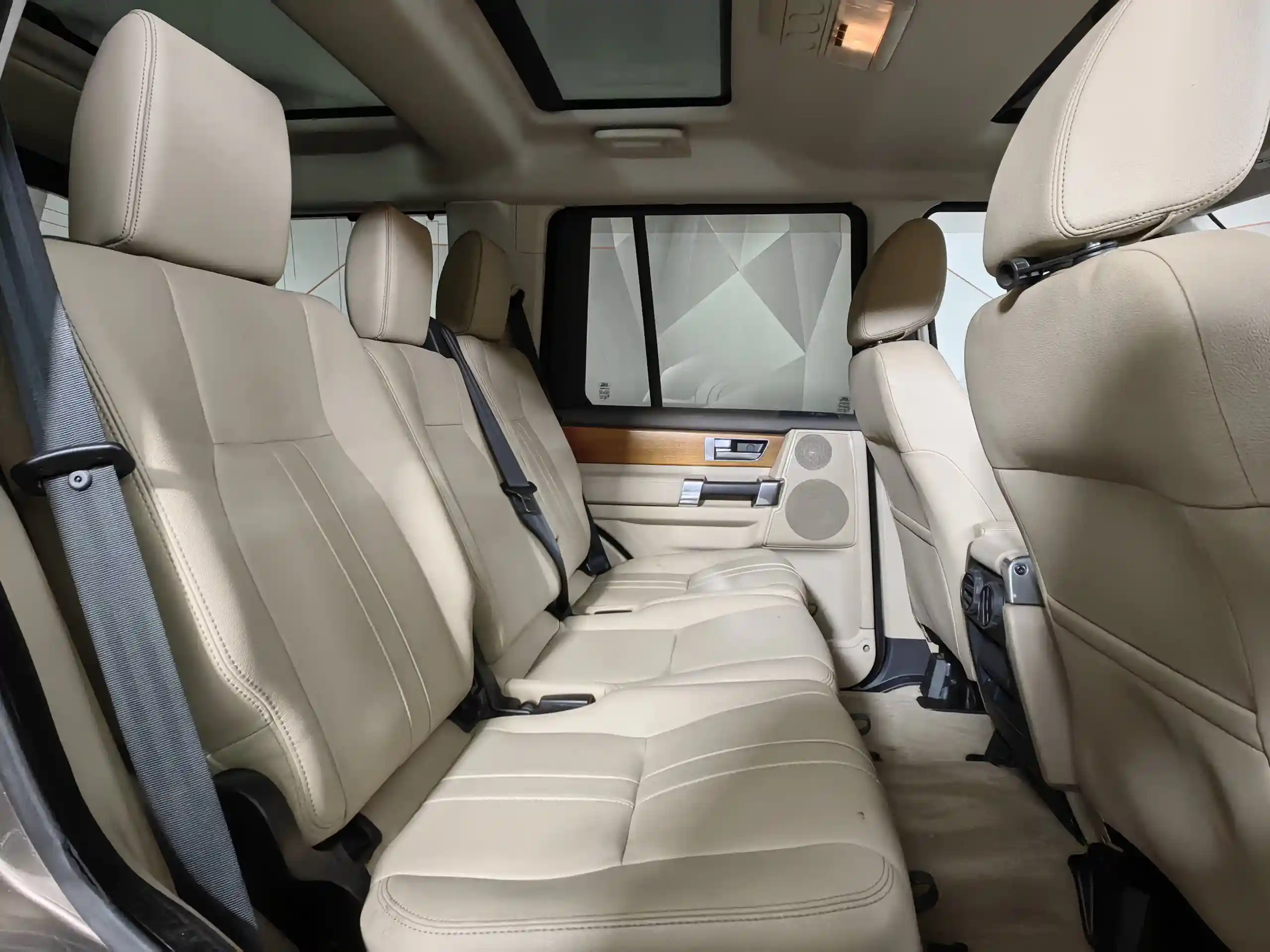 Land Rover Discovery 2015