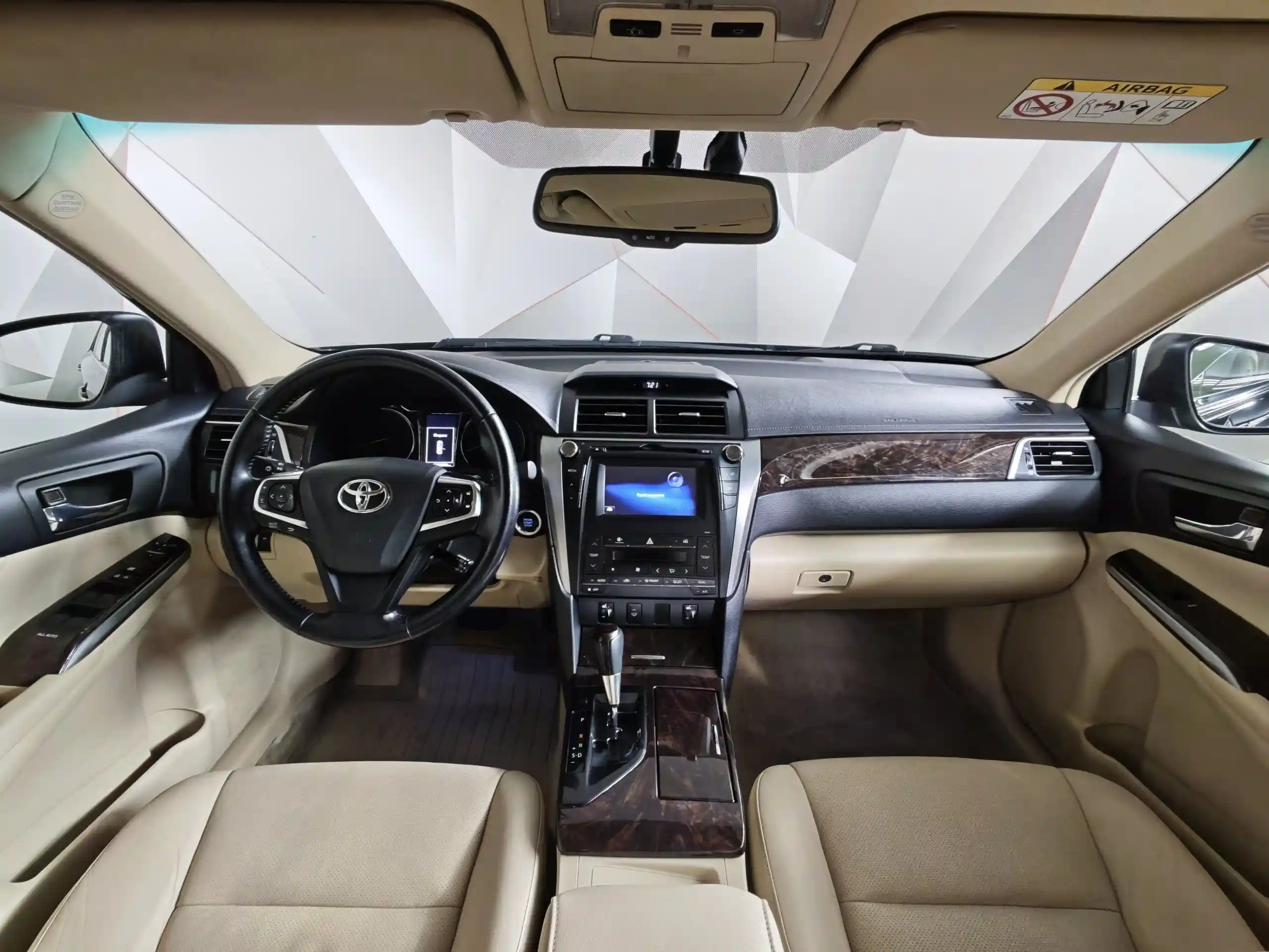 Toyota Camry 2015