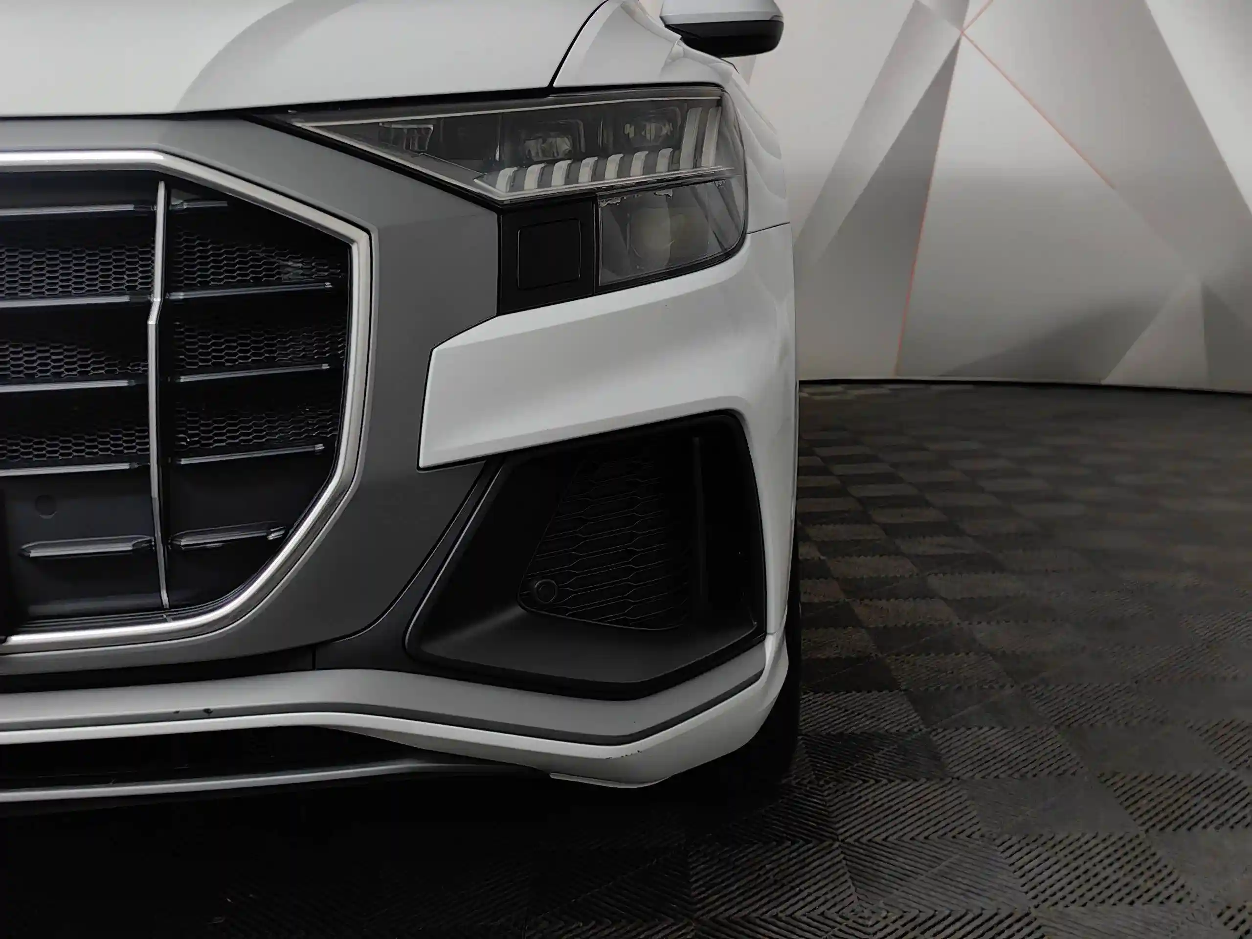 Audi Q8 2020
