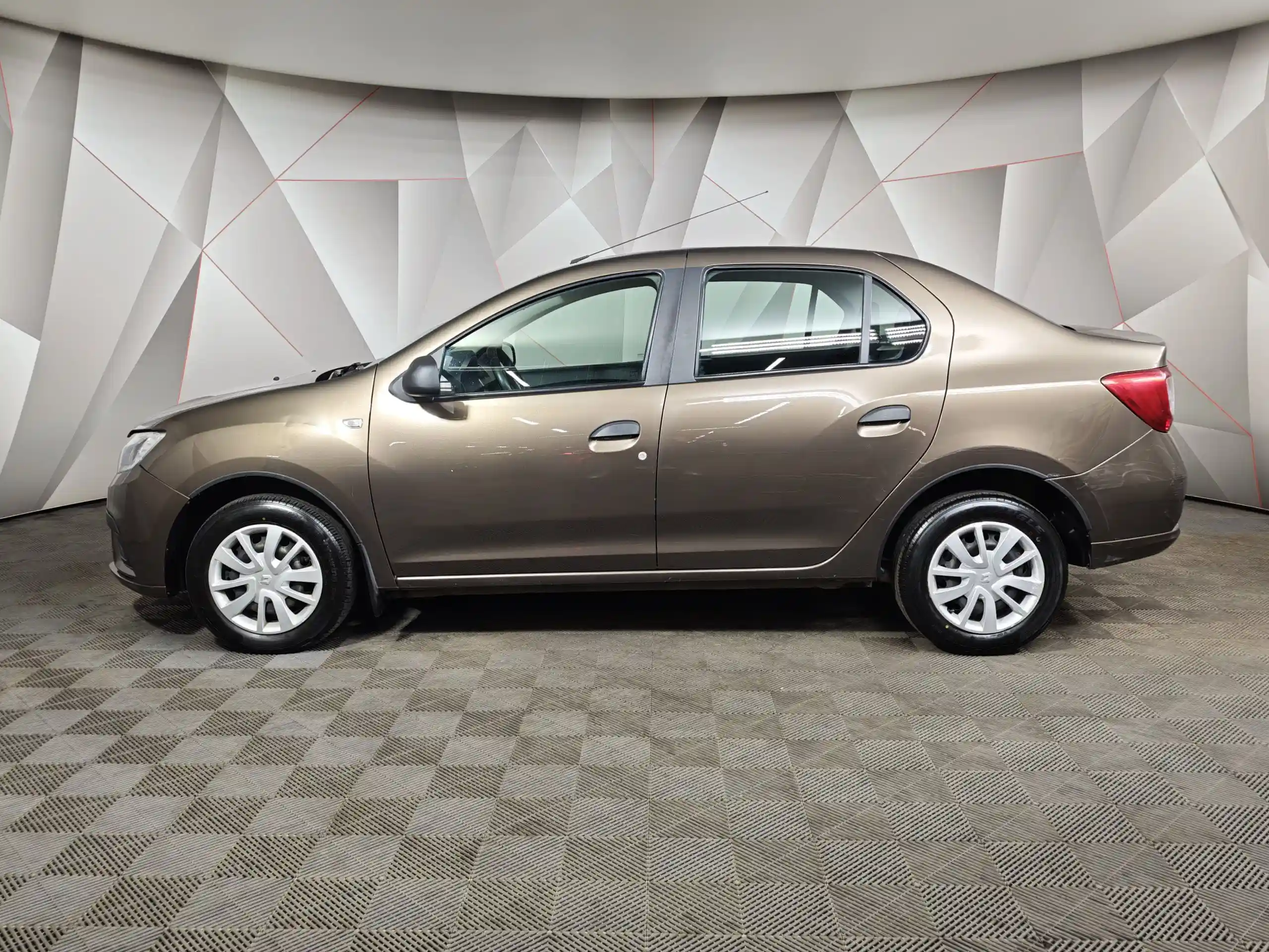 Renault Logan 2018
