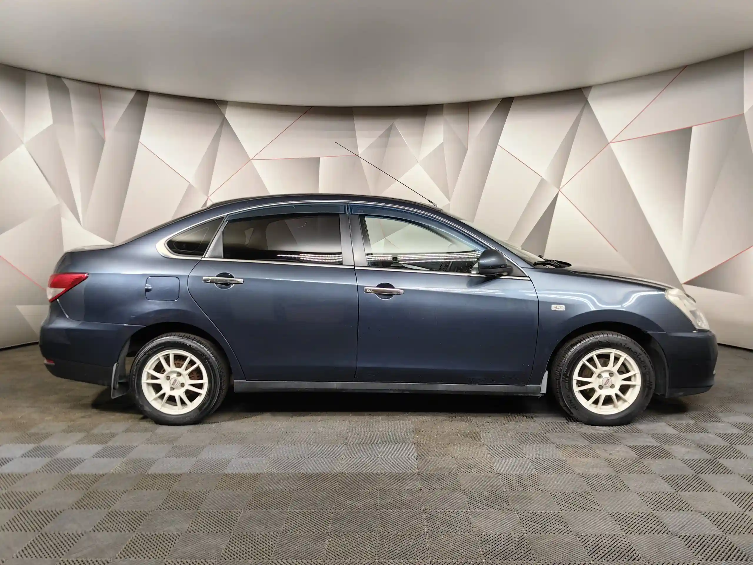 Nissan Almera 2014