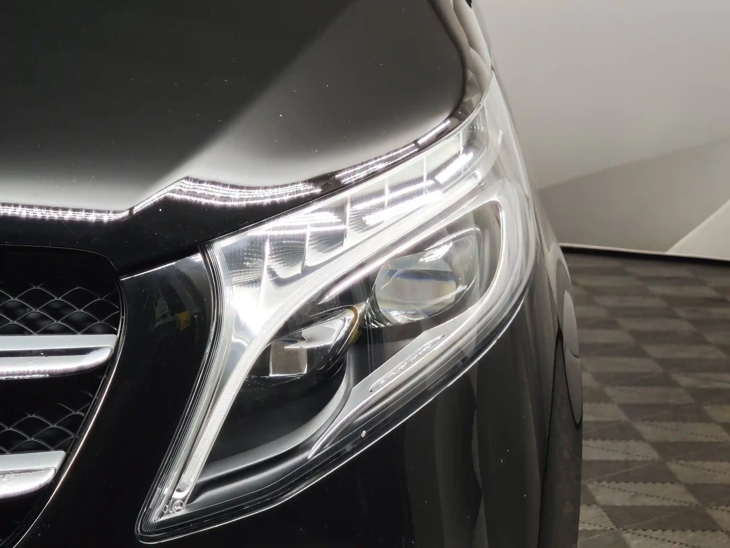 Mercedes-Benz V-Класс 2019