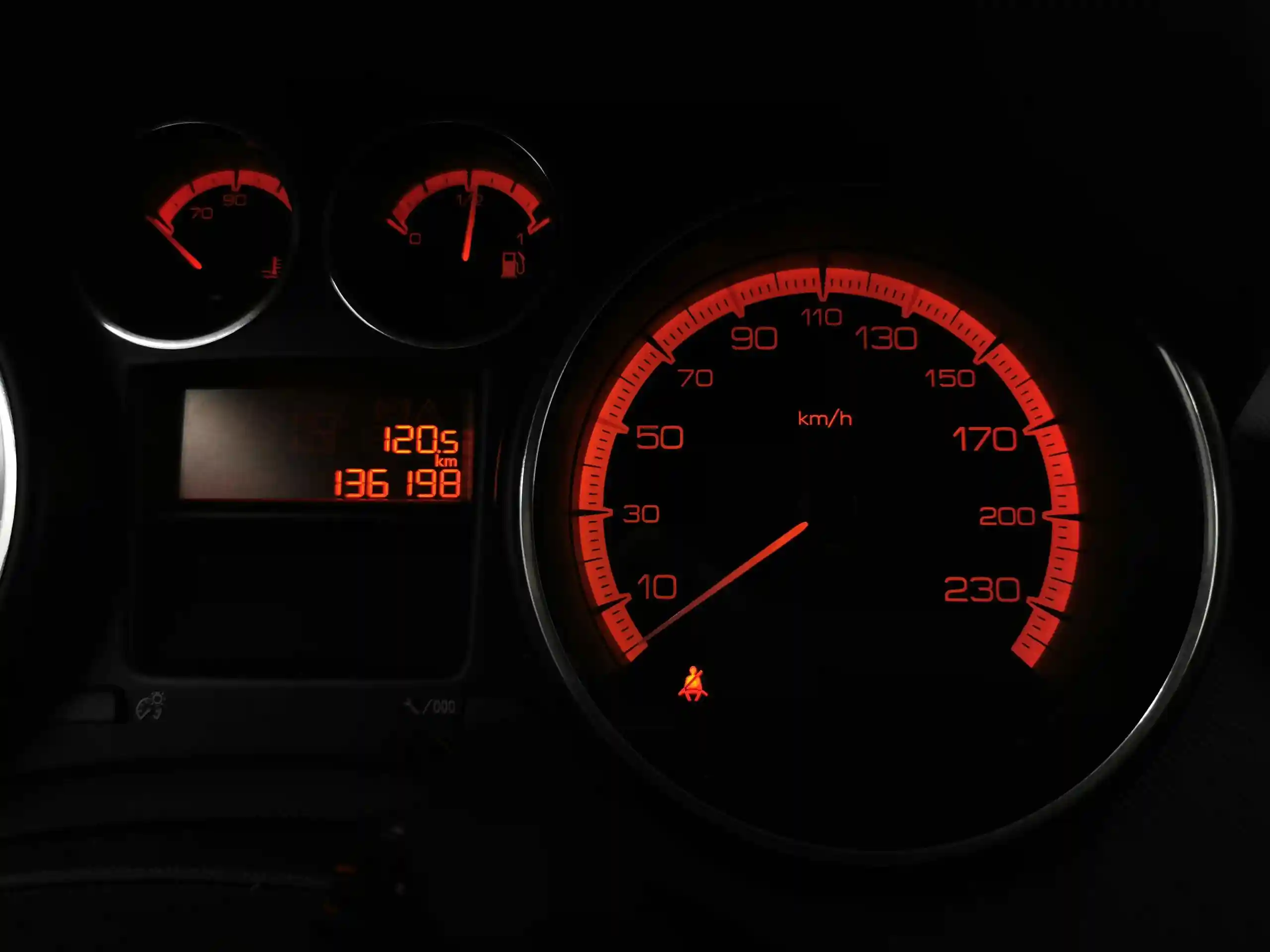 Peugeot 408 2013