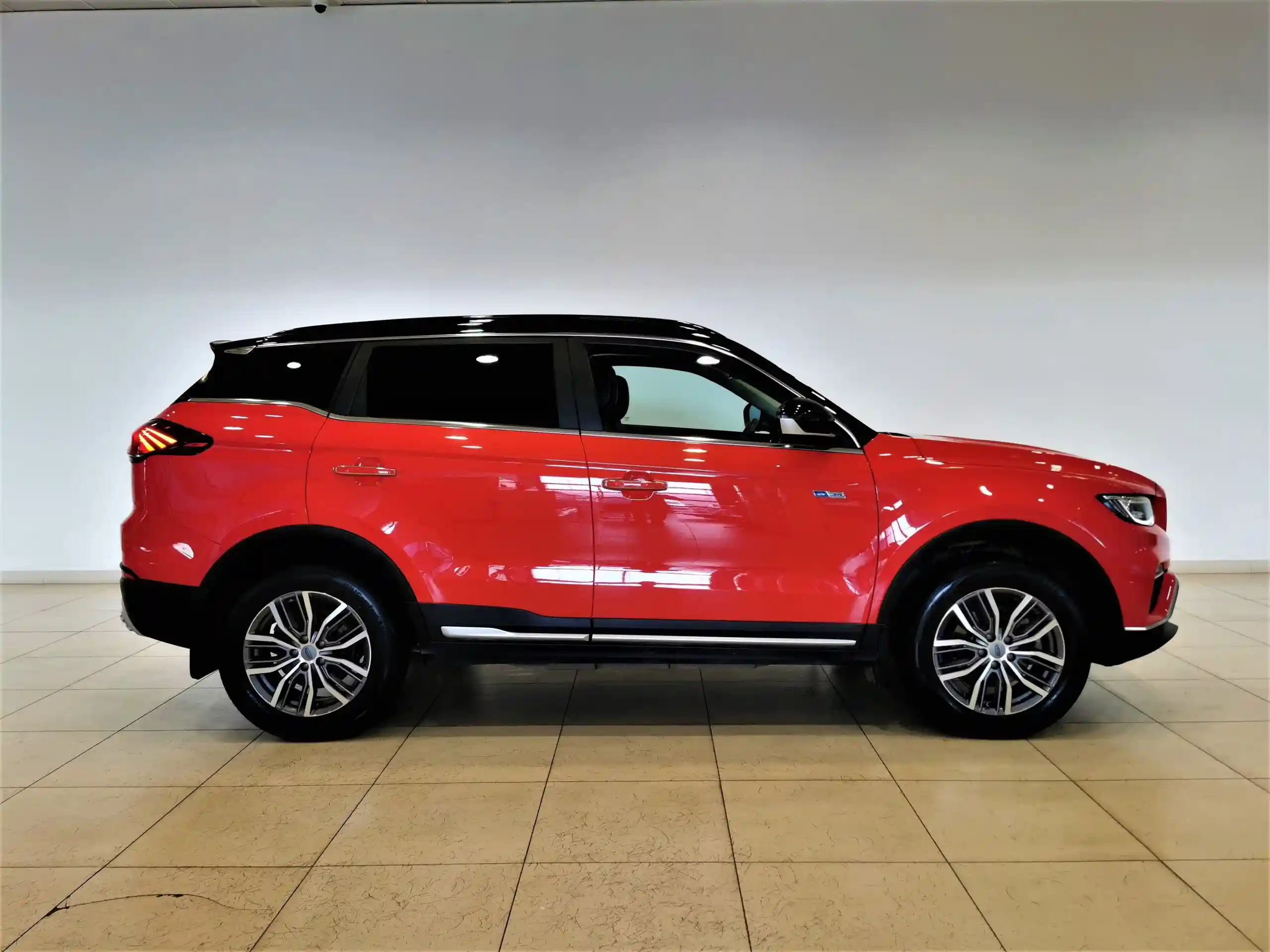 Geely Atlas Pro 2021