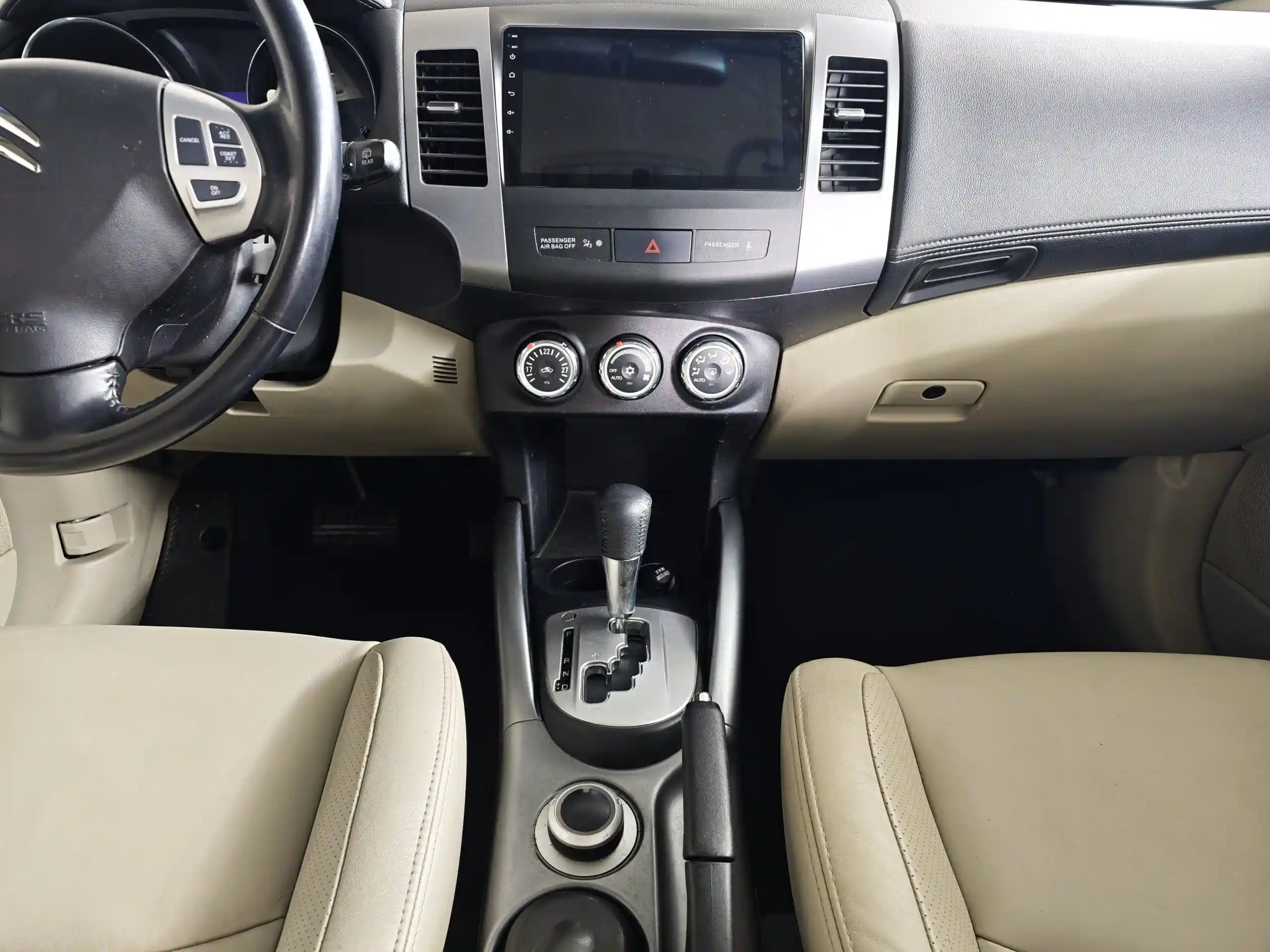 Citroen C-Crosser 2010