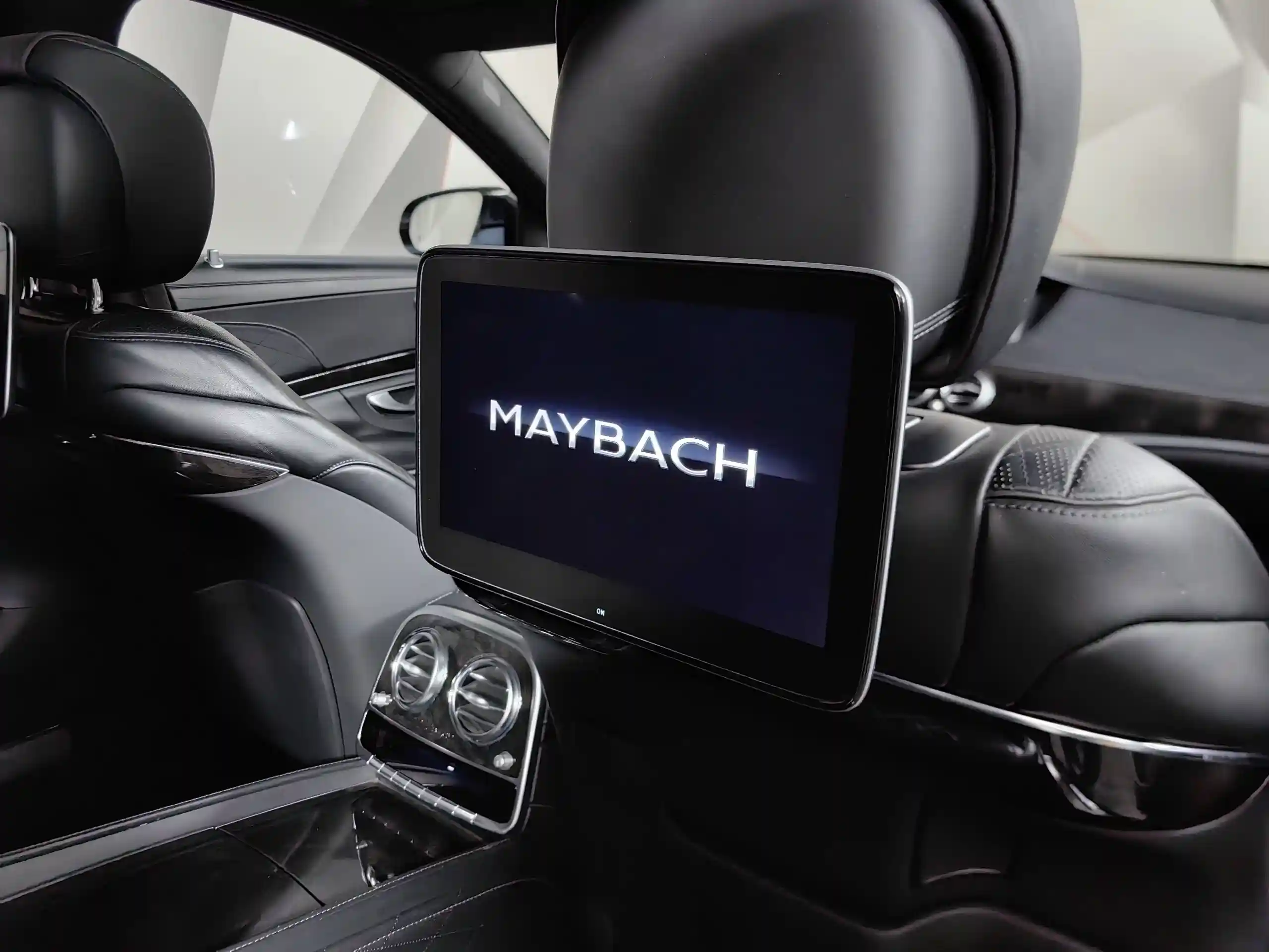 Mercedes-Benz S-Класс 2019