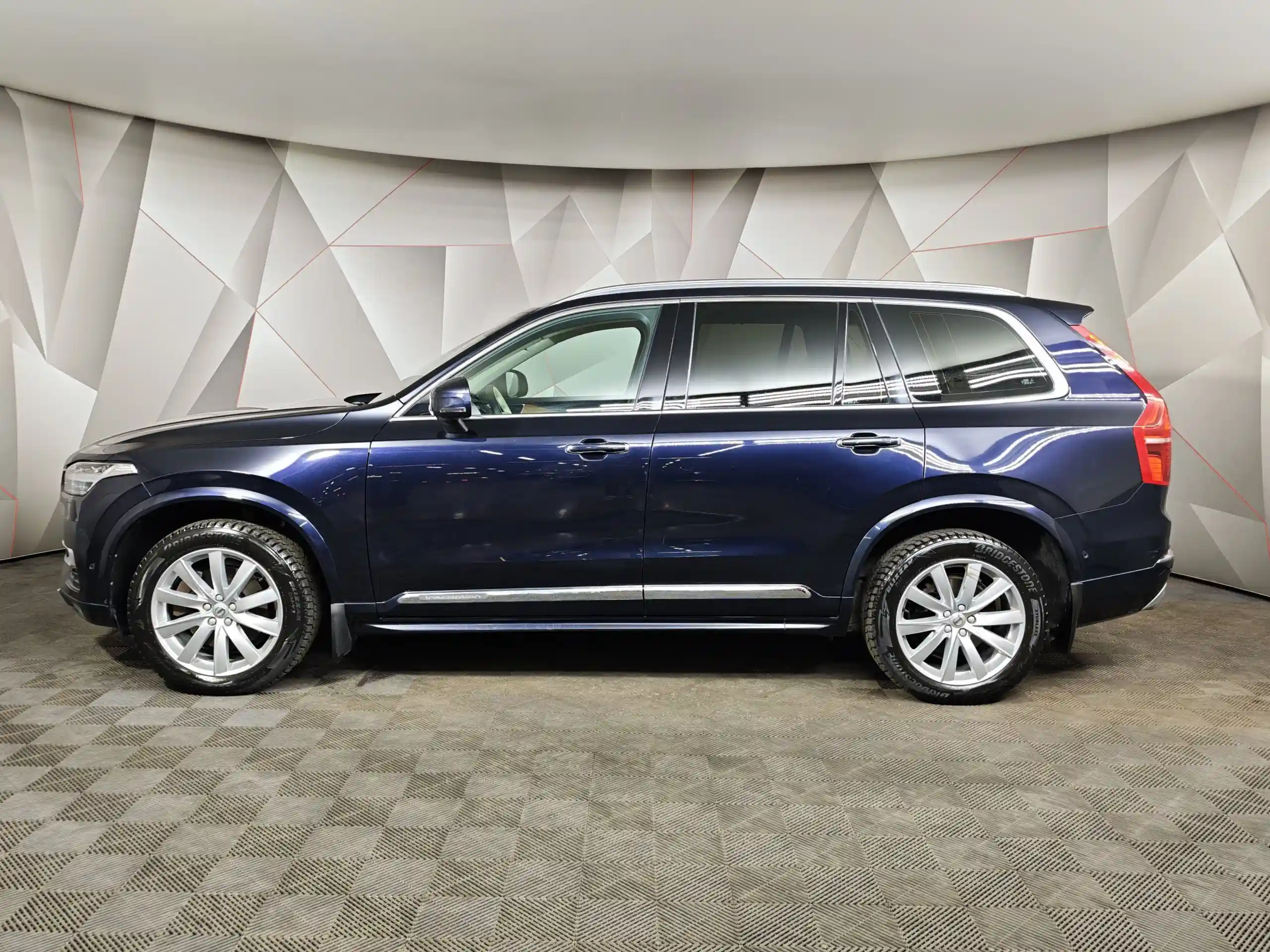 Volvo XC90 2019