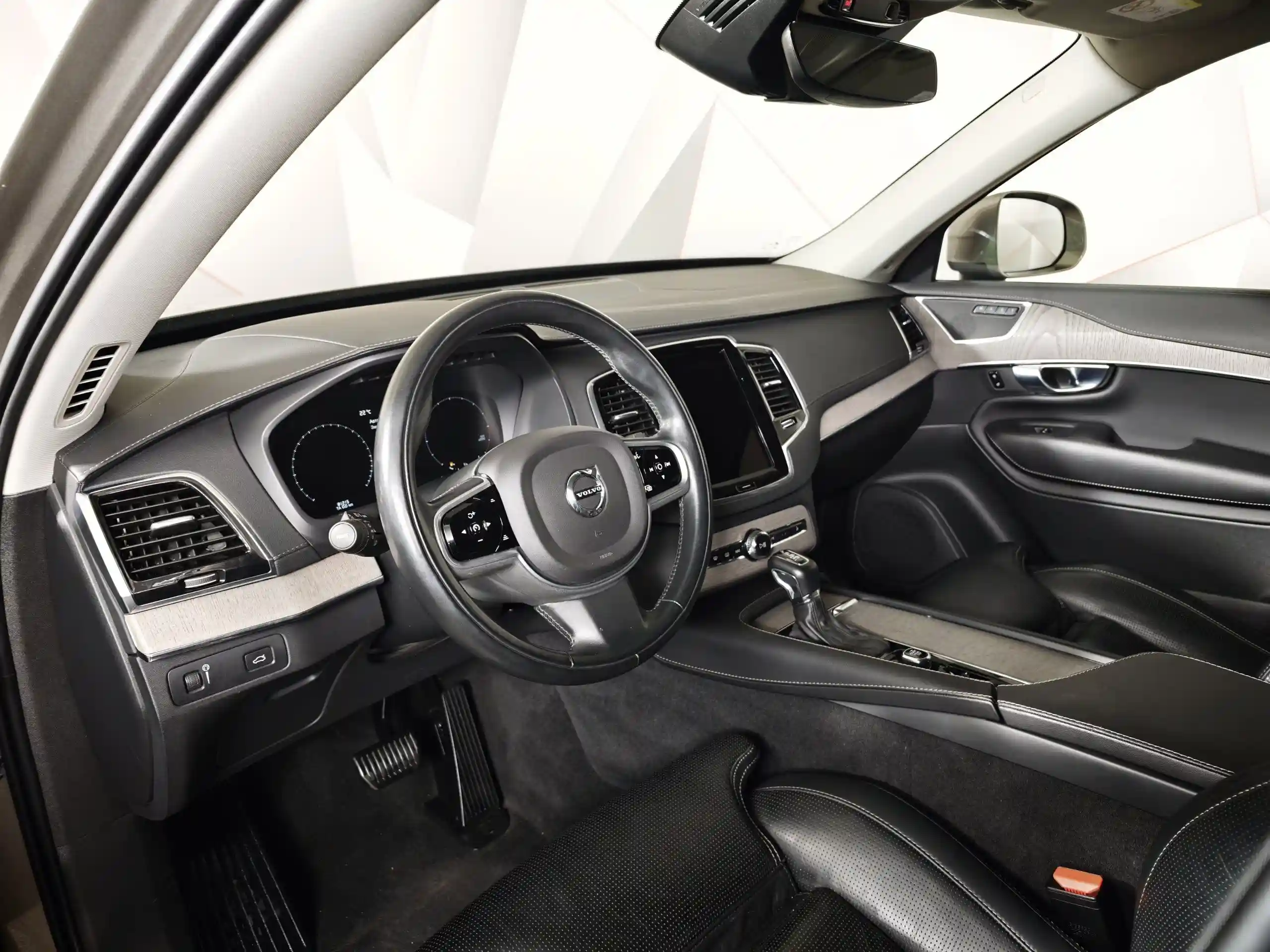 Volvo XC90 2021