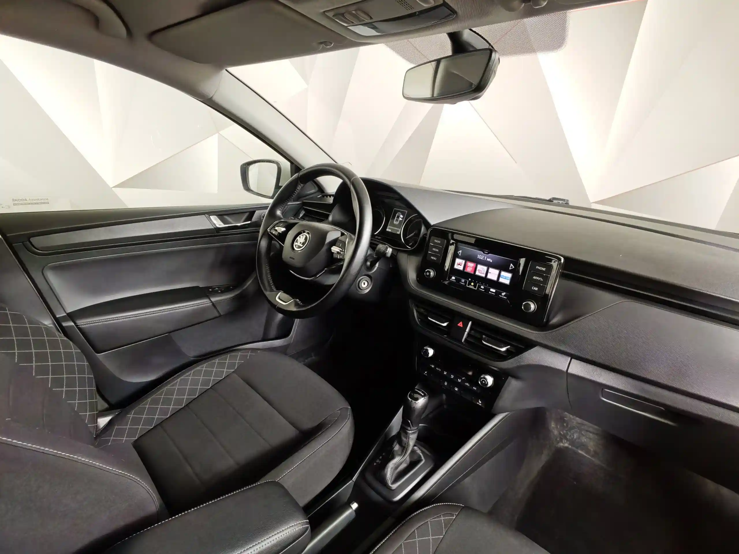 Skoda Rapid 2021