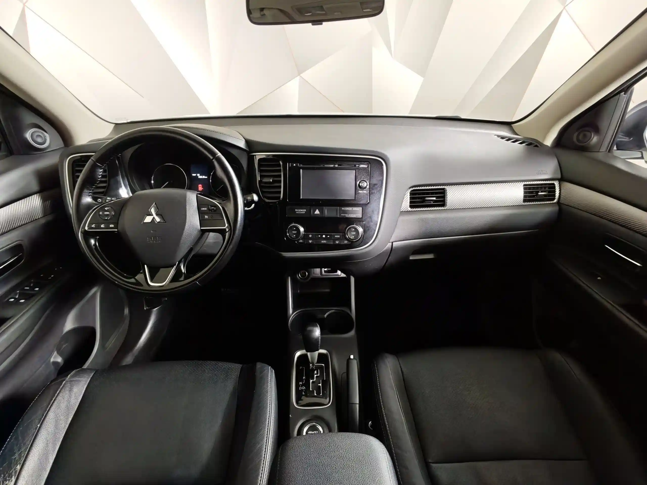 Mitsubishi Outlander 2015