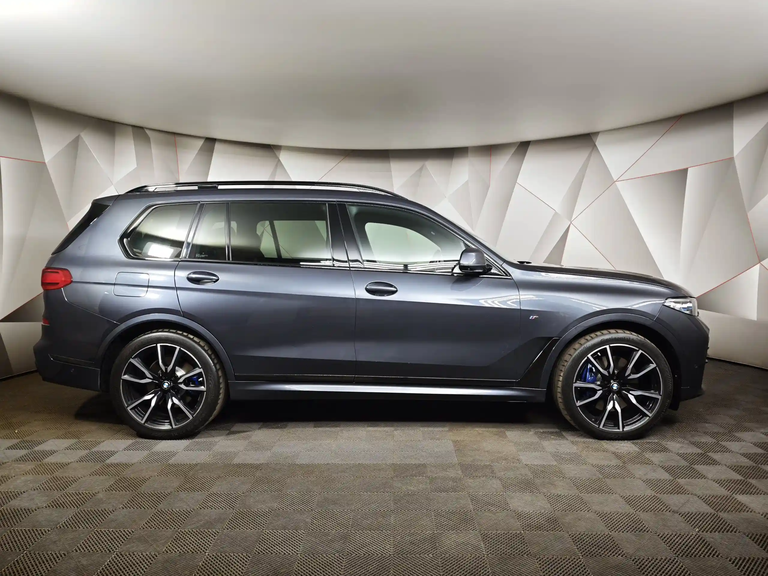 BMW X7 2021