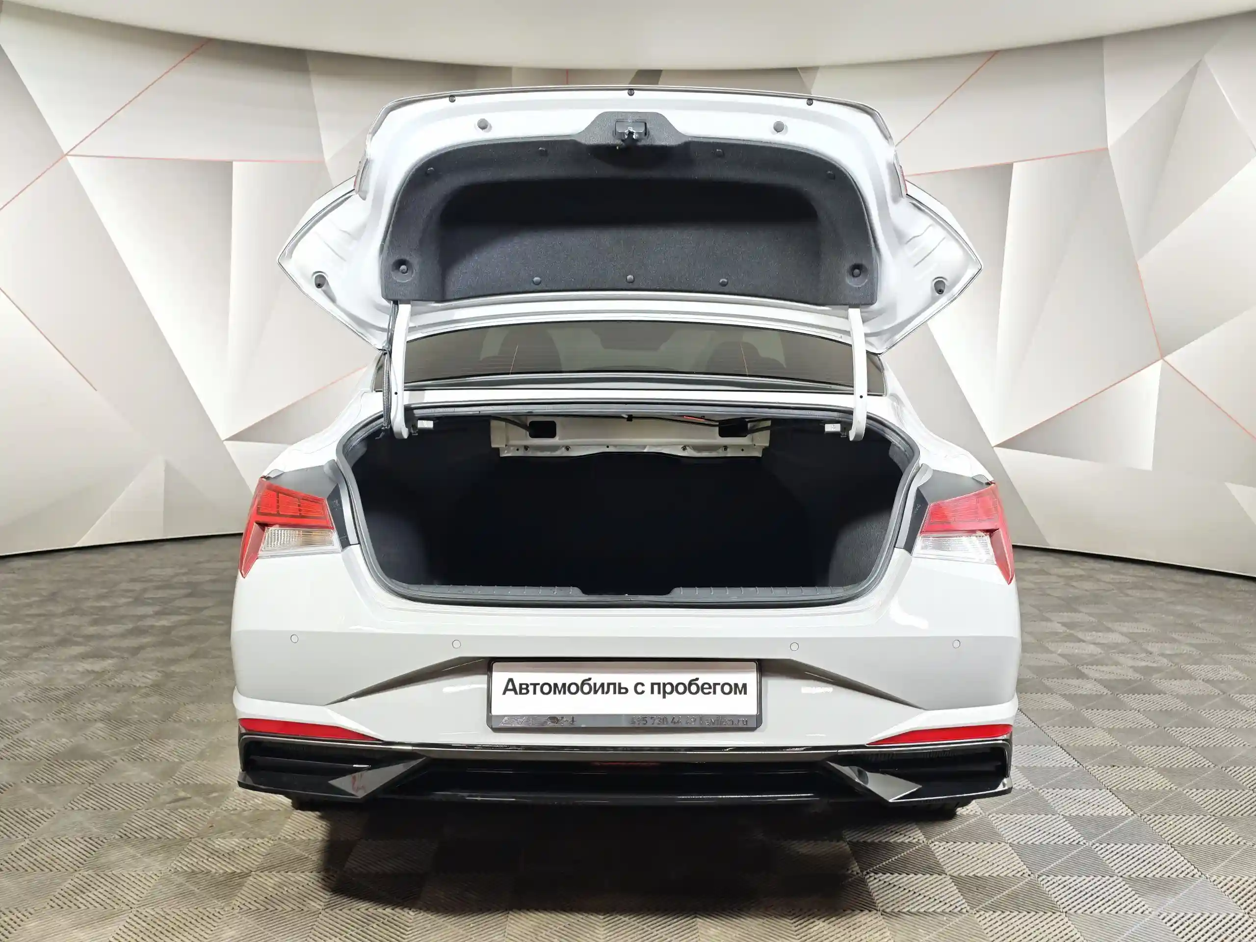 Hyundai Elantra 2022