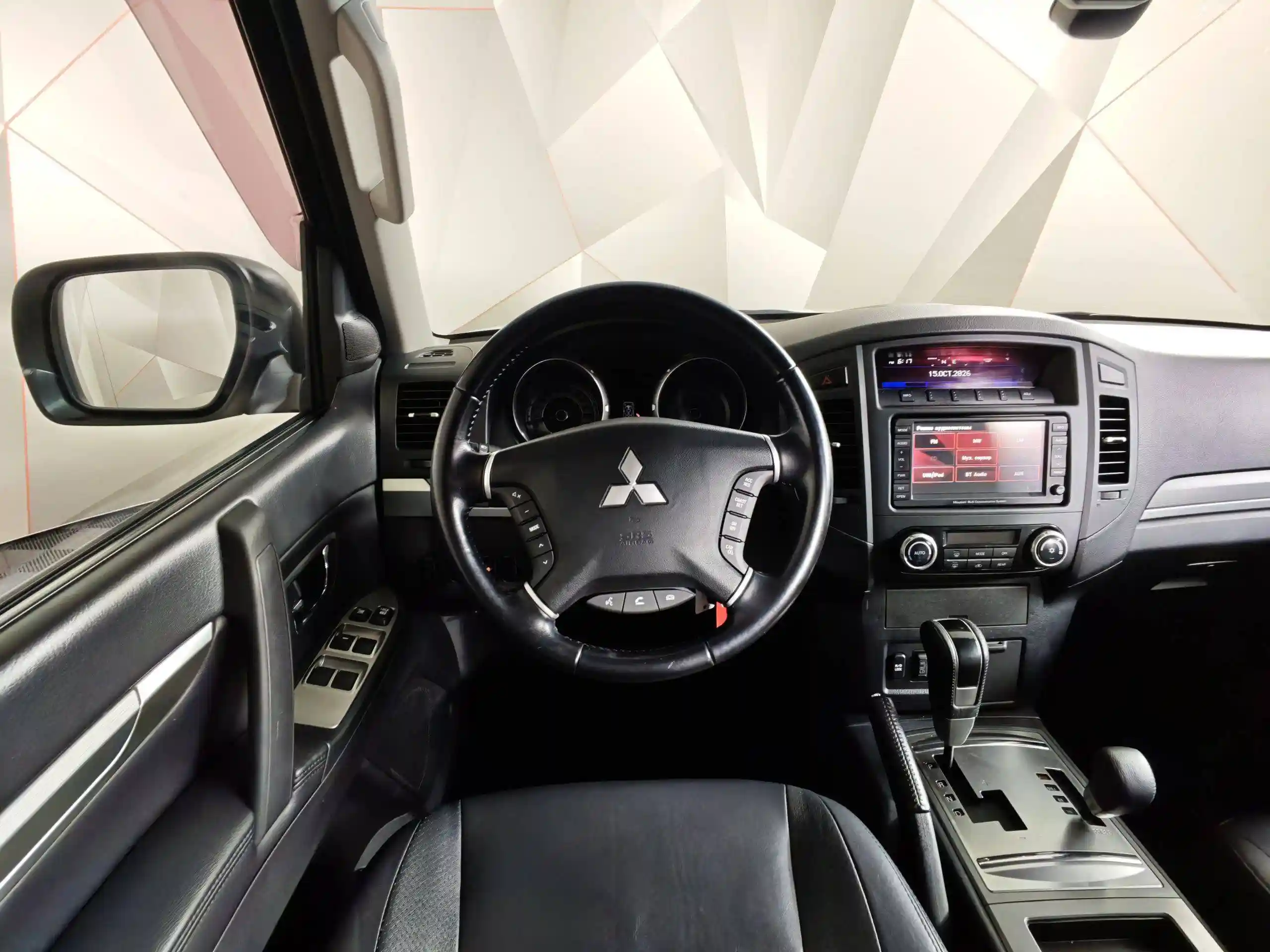 Mitsubishi Pajero 2011