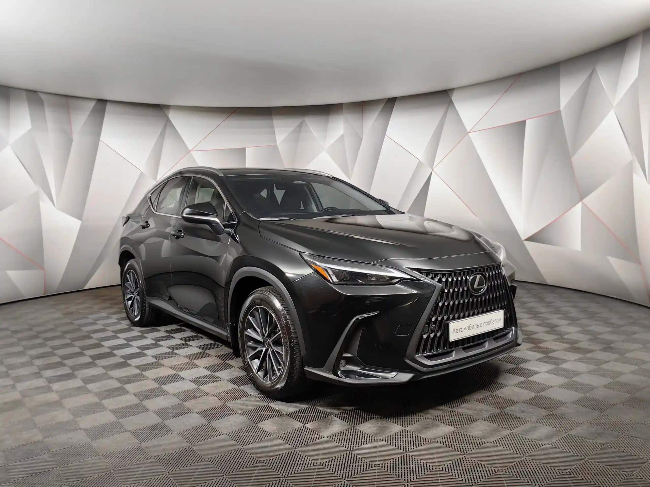 Lexus NX 2021