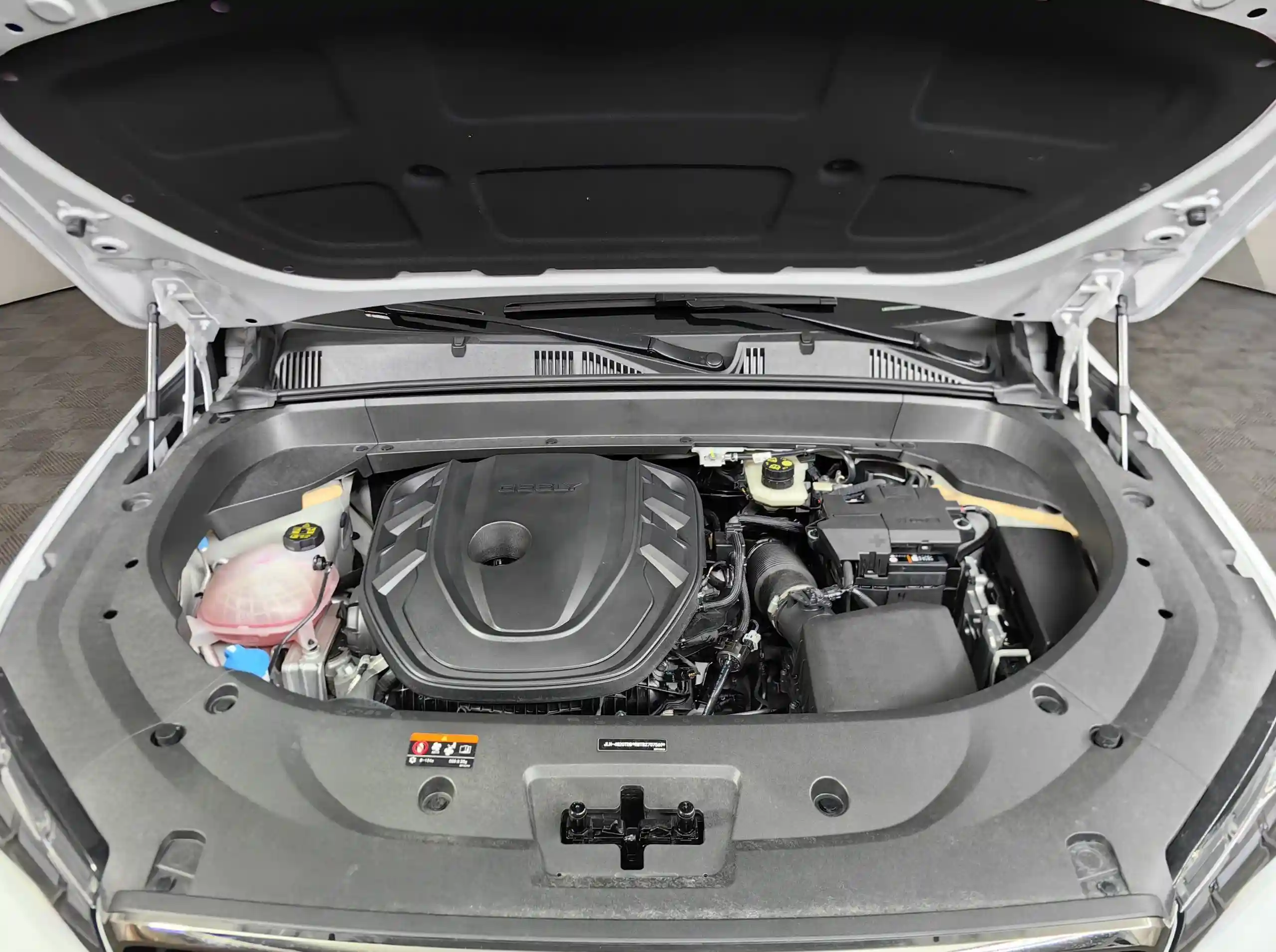 Geely Monjaro 2024