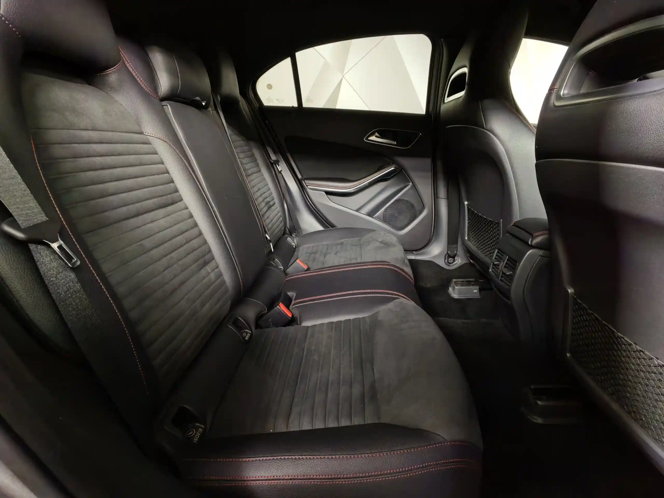 Mercedes-Benz A-Класс 2016