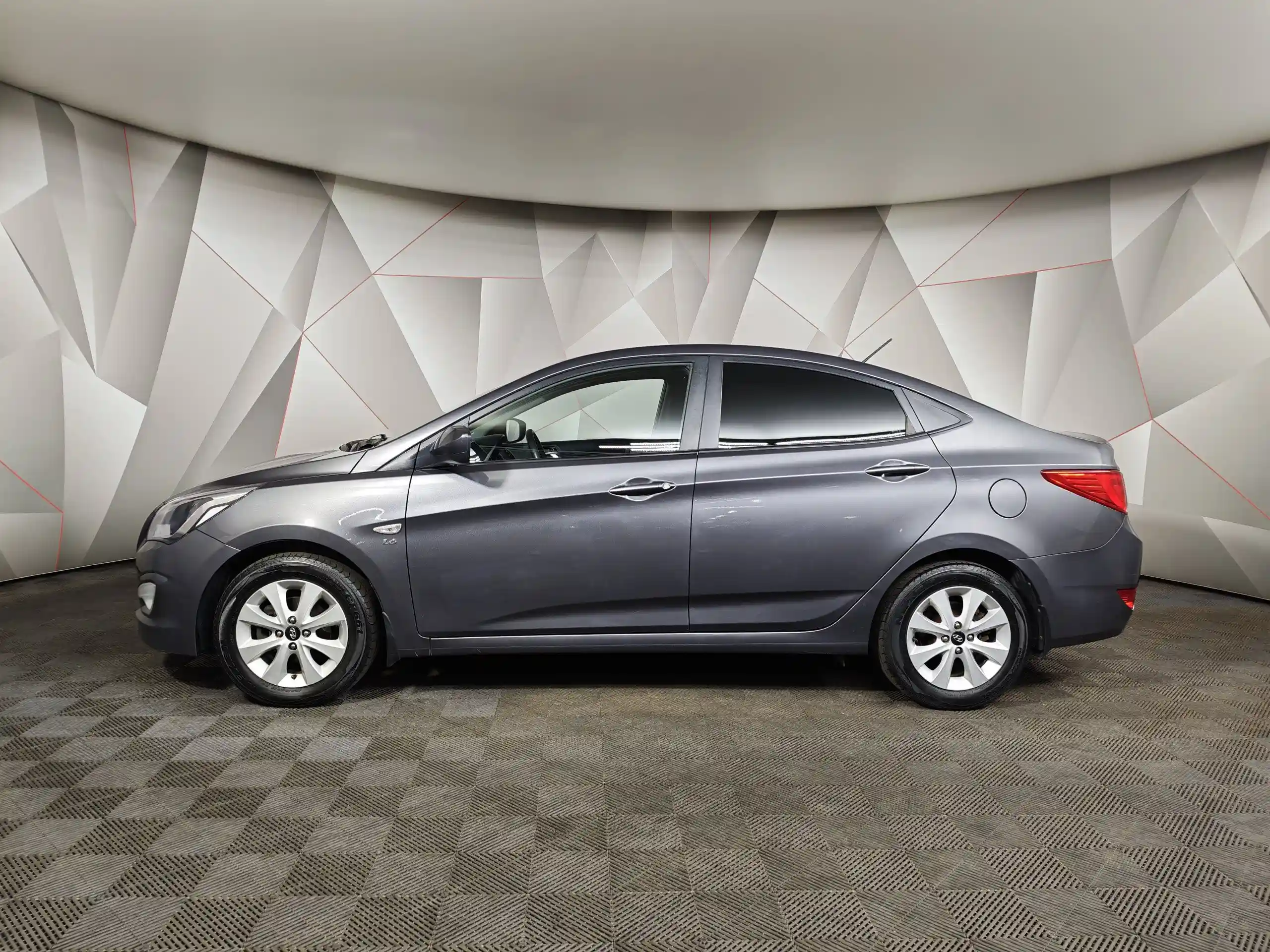 Hyundai Solaris 2016