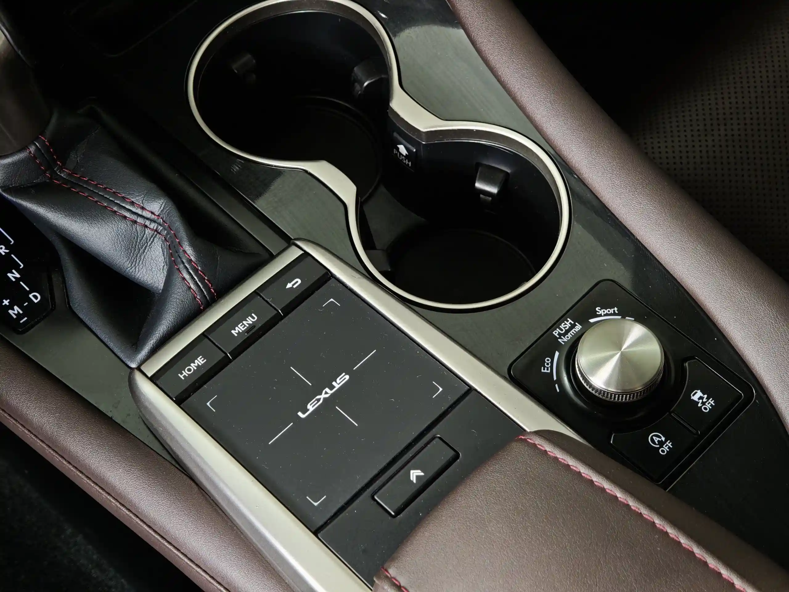 Lexus RX 2022